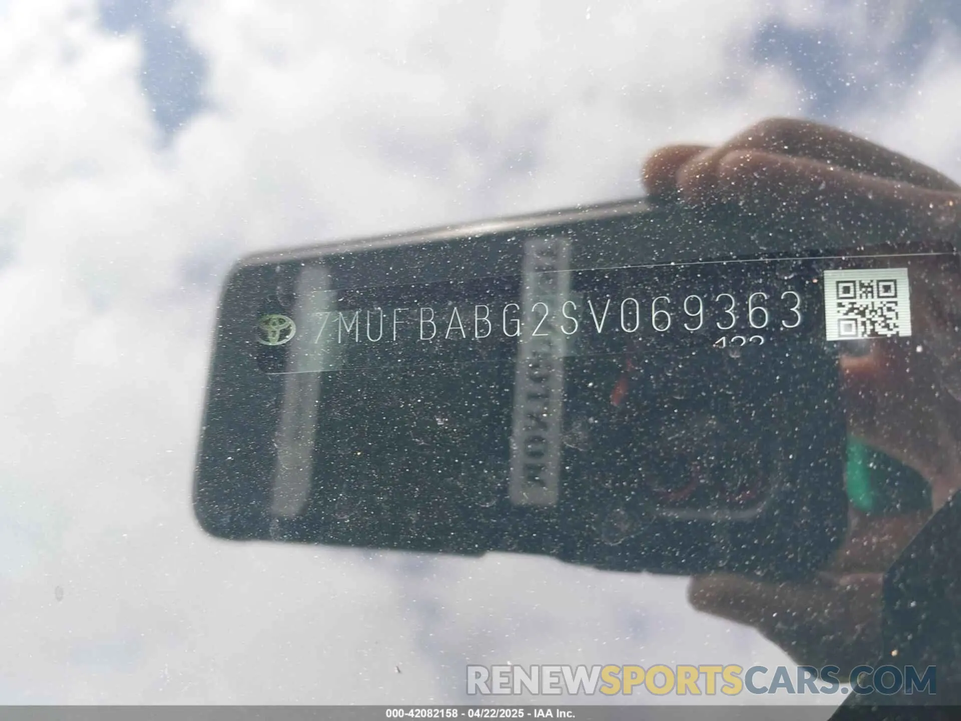 9 fotografías del automóvil dañado 7MUFBABG2SV069363 TOYOTA COROLLA CROSS HYBRID 2025