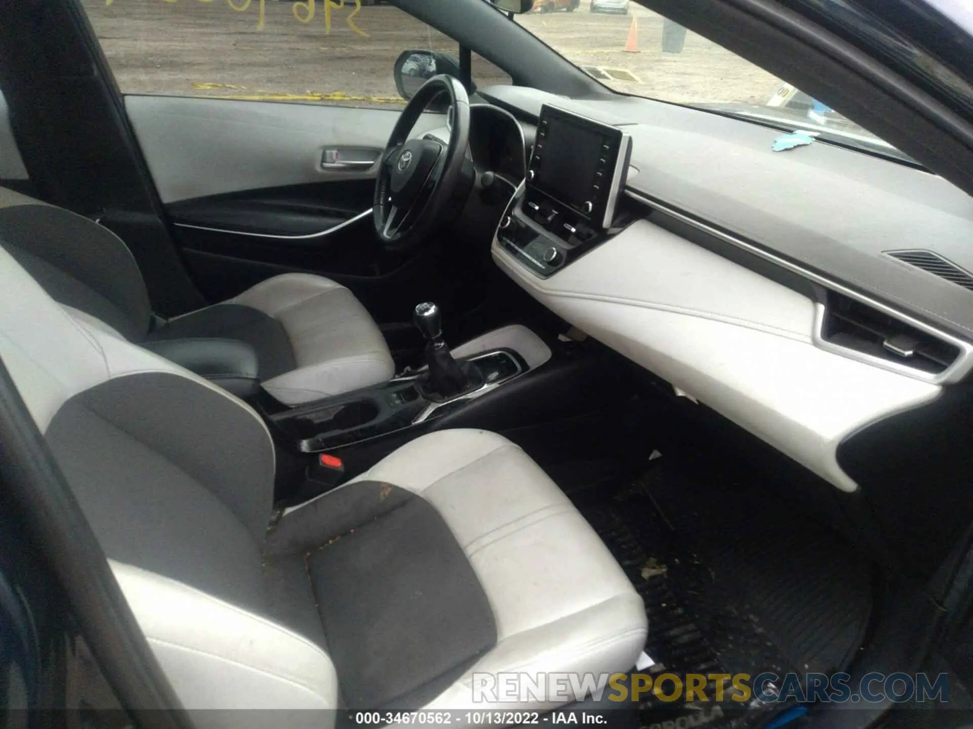 5 fotografías del automóvil dañado JTNK4RBE0K3049626 TOYOTA COROLLA HATCHBACK 2019
