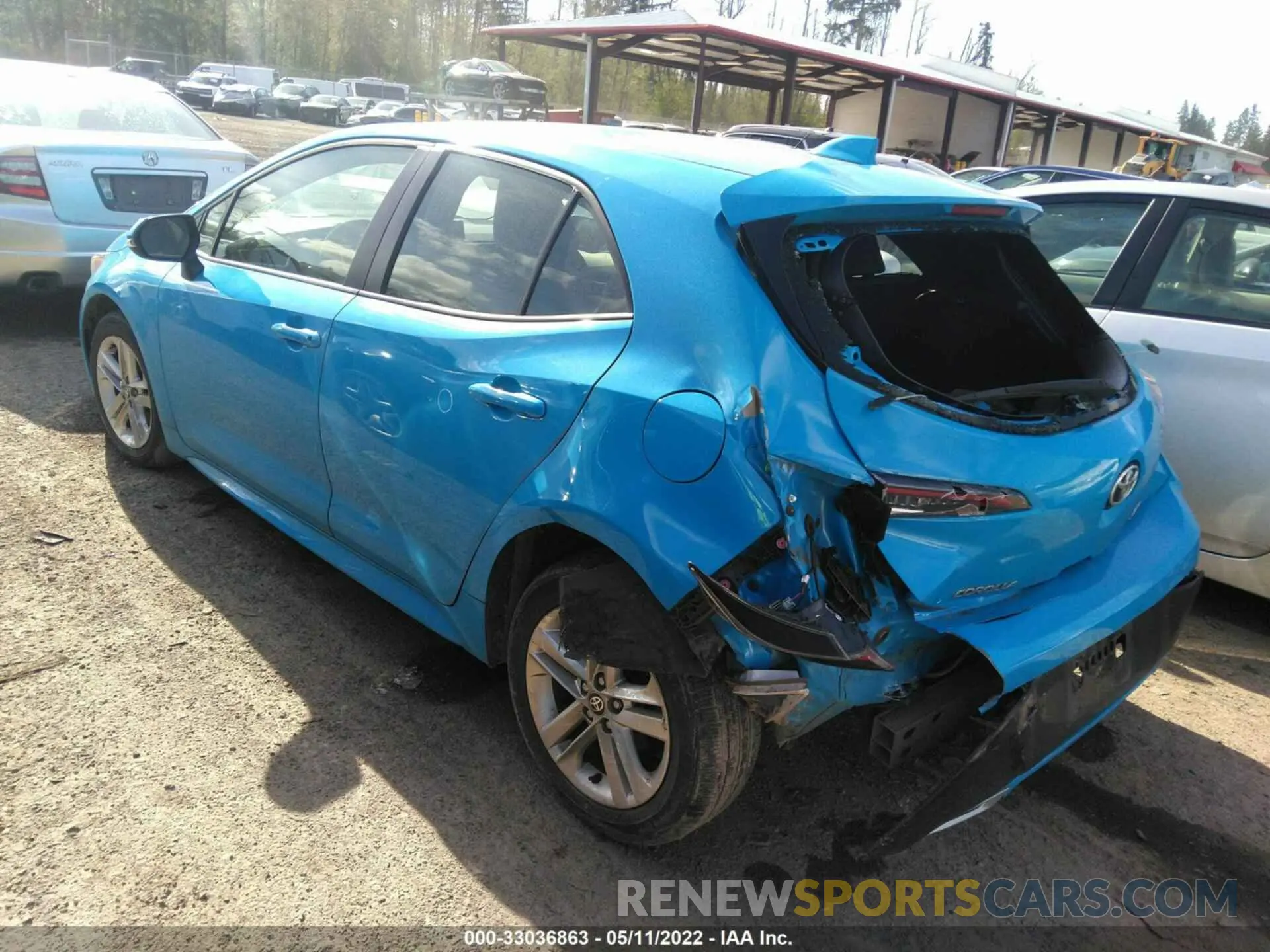 3 fotografías del automóvil dañado JTNK4RBE2K3005000 TOYOTA COROLLA HATCHBACK 2019