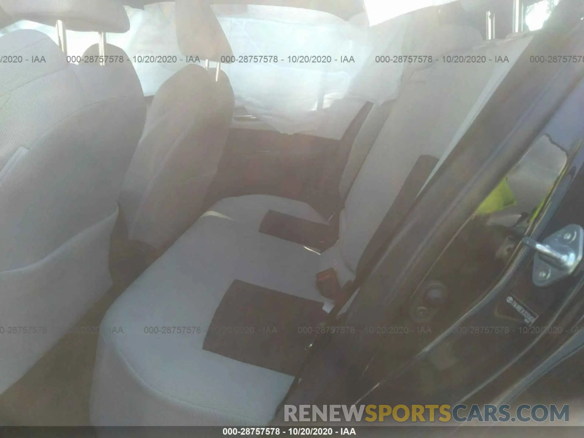 8 fotografías del automóvil dañado JTNK4RBE2K3020404 TOYOTA COROLLA HATCHBACK 2019