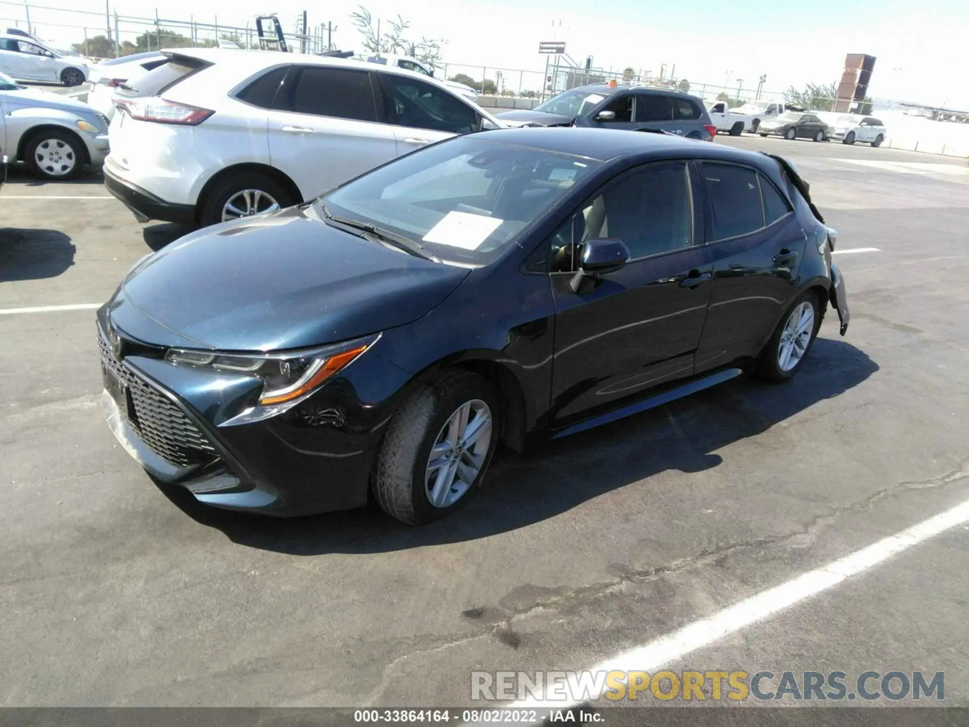 2 fotografías del automóvil dañado JTNK4RBE5K3046446 TOYOTA COROLLA HATCHBACK 2019