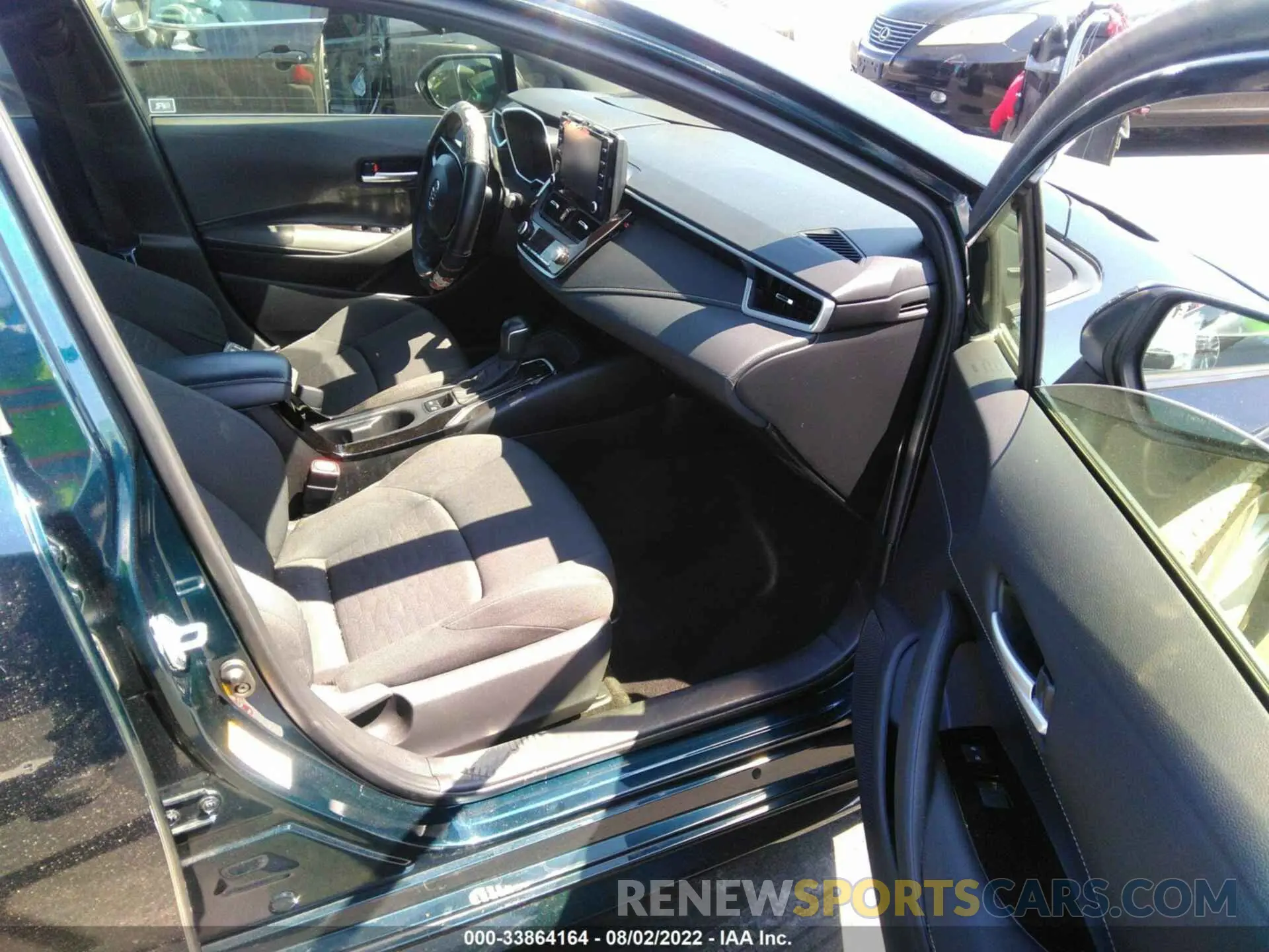 5 fotografías del automóvil dañado JTNK4RBE5K3046446 TOYOTA COROLLA HATCHBACK 2019