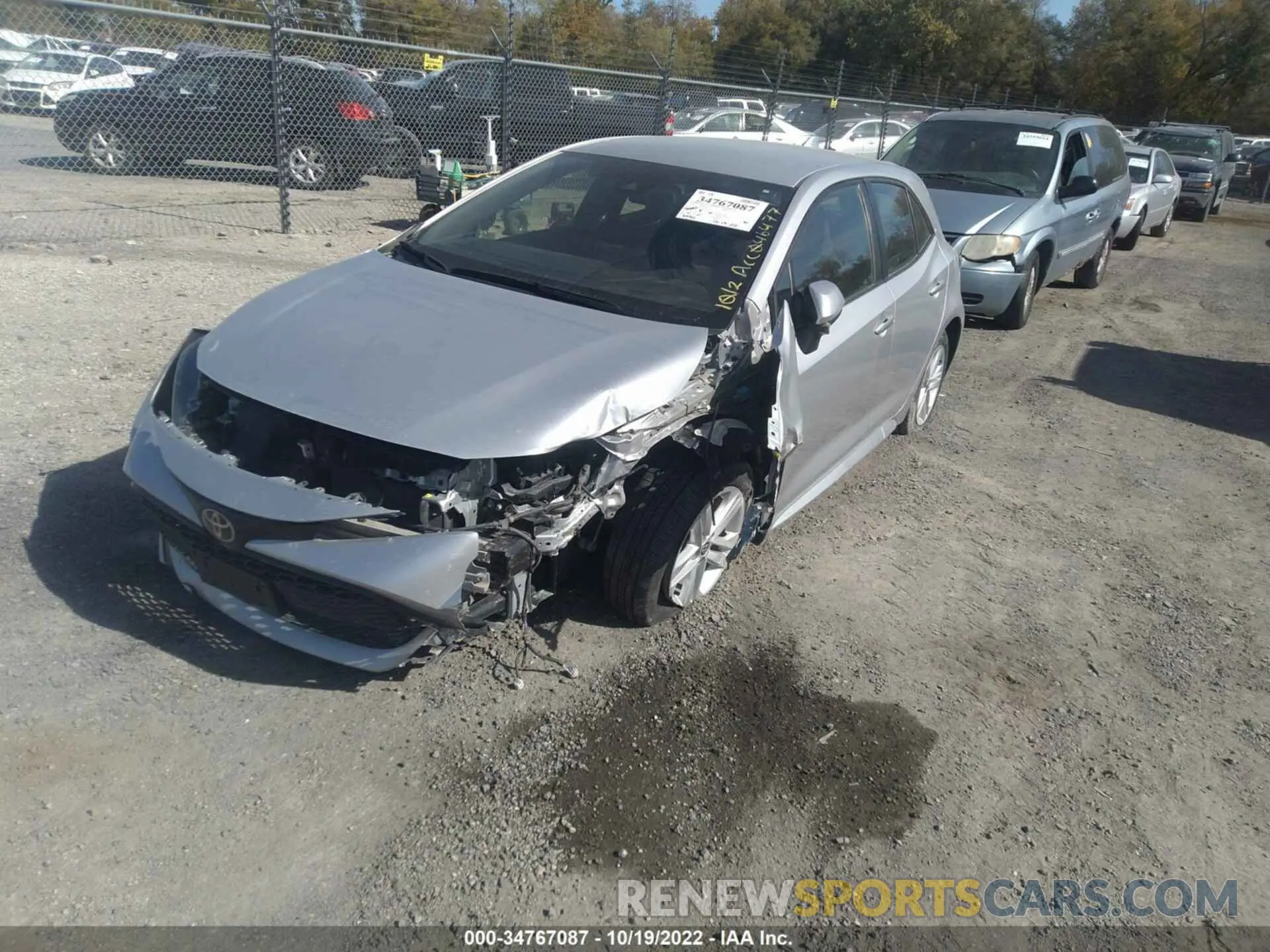 2 fotografías del automóvil dañado JTNK4RBE5K3046477 TOYOTA COROLLA HATCHBACK 2019