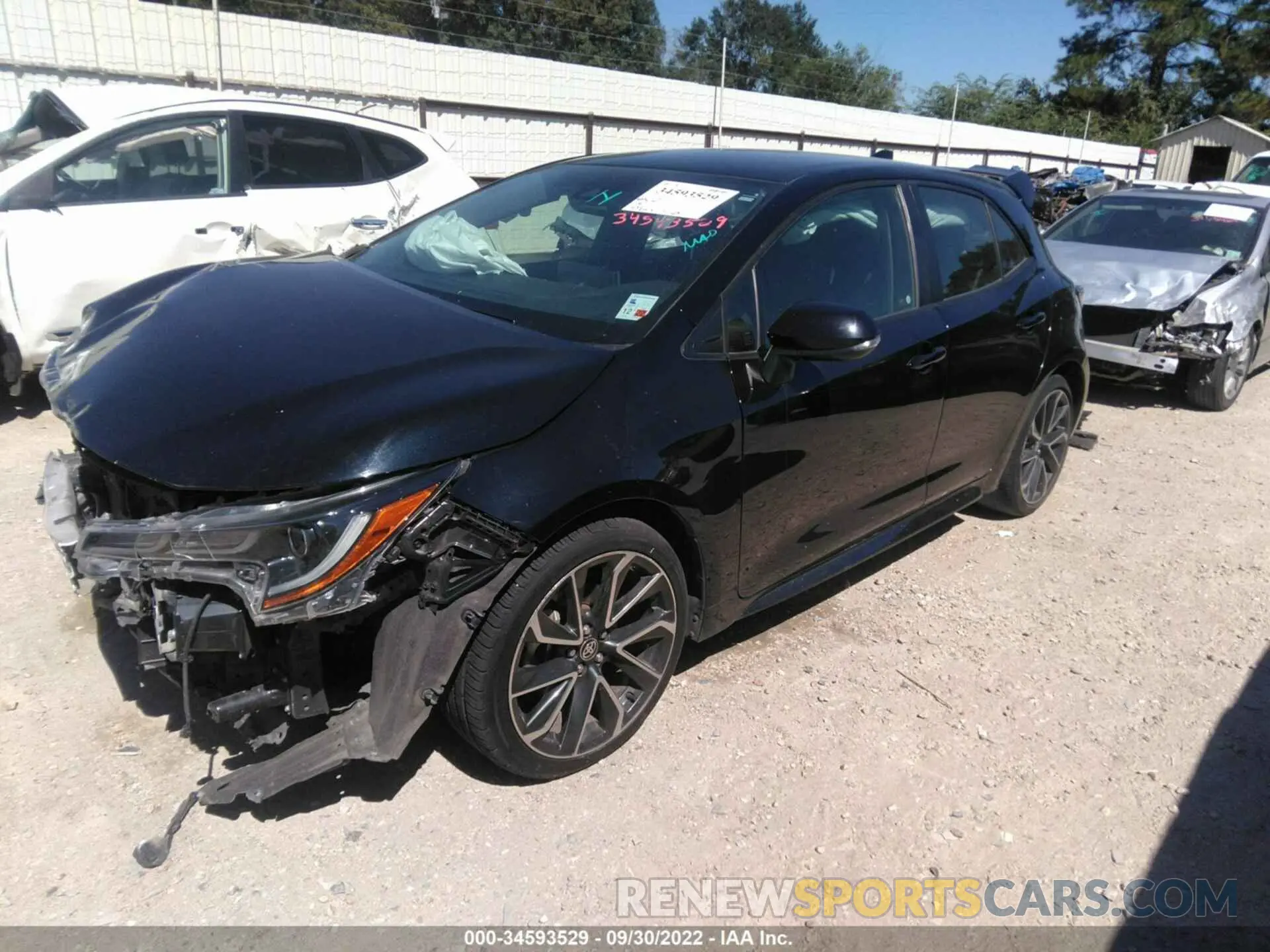 2 fotografías del automóvil dañado JTNK4RBE7K3052944 TOYOTA COROLLA HATCHBACK 2019