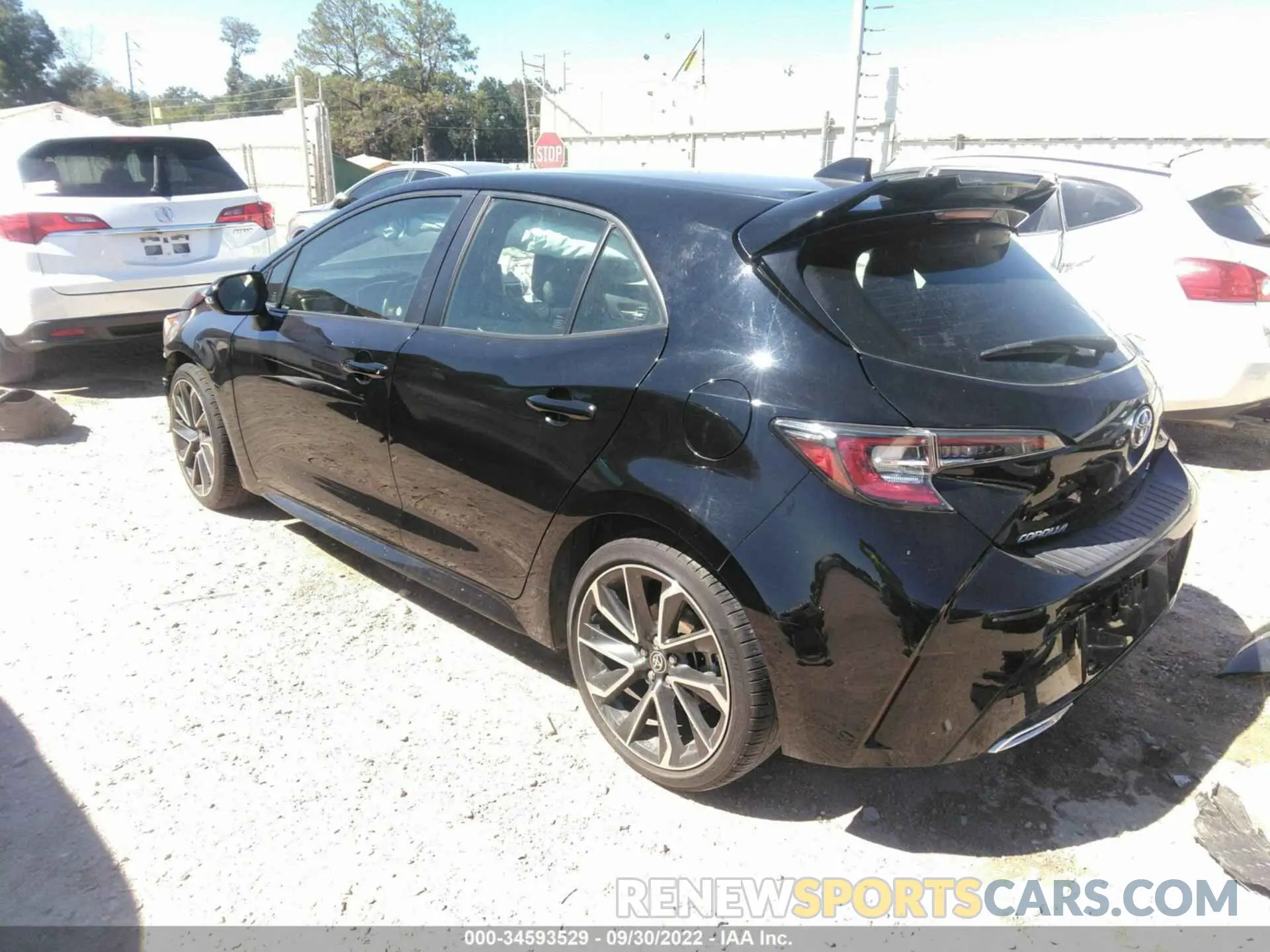 3 fotografías del automóvil dañado JTNK4RBE7K3052944 TOYOTA COROLLA HATCHBACK 2019
