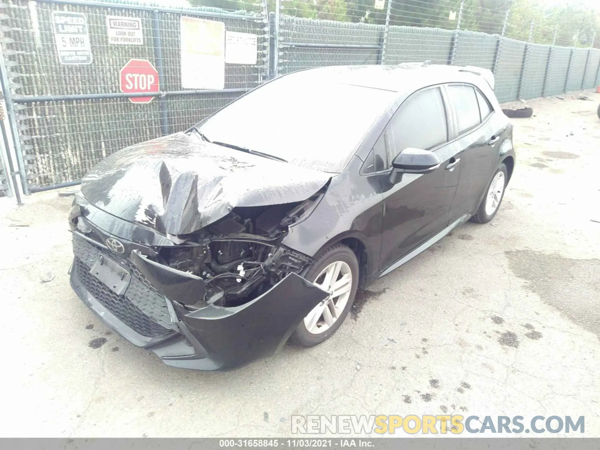 2 fotografías del automóvil dañado JTNK4RBE9K3025163 TOYOTA COROLLA HATCHBACK 2019