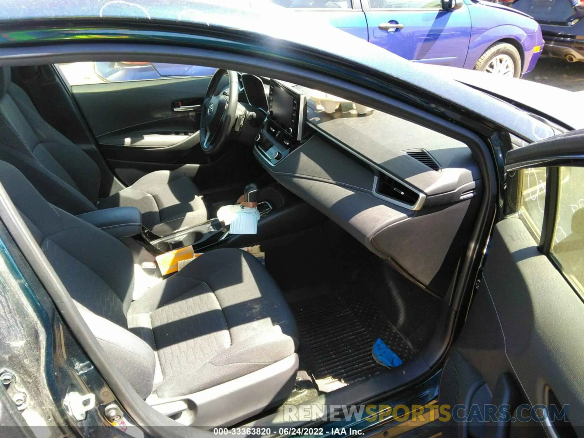 5 fotografías del automóvil dañado JTNK4RBE9K3050032 TOYOTA COROLLA HATCHBACK 2019