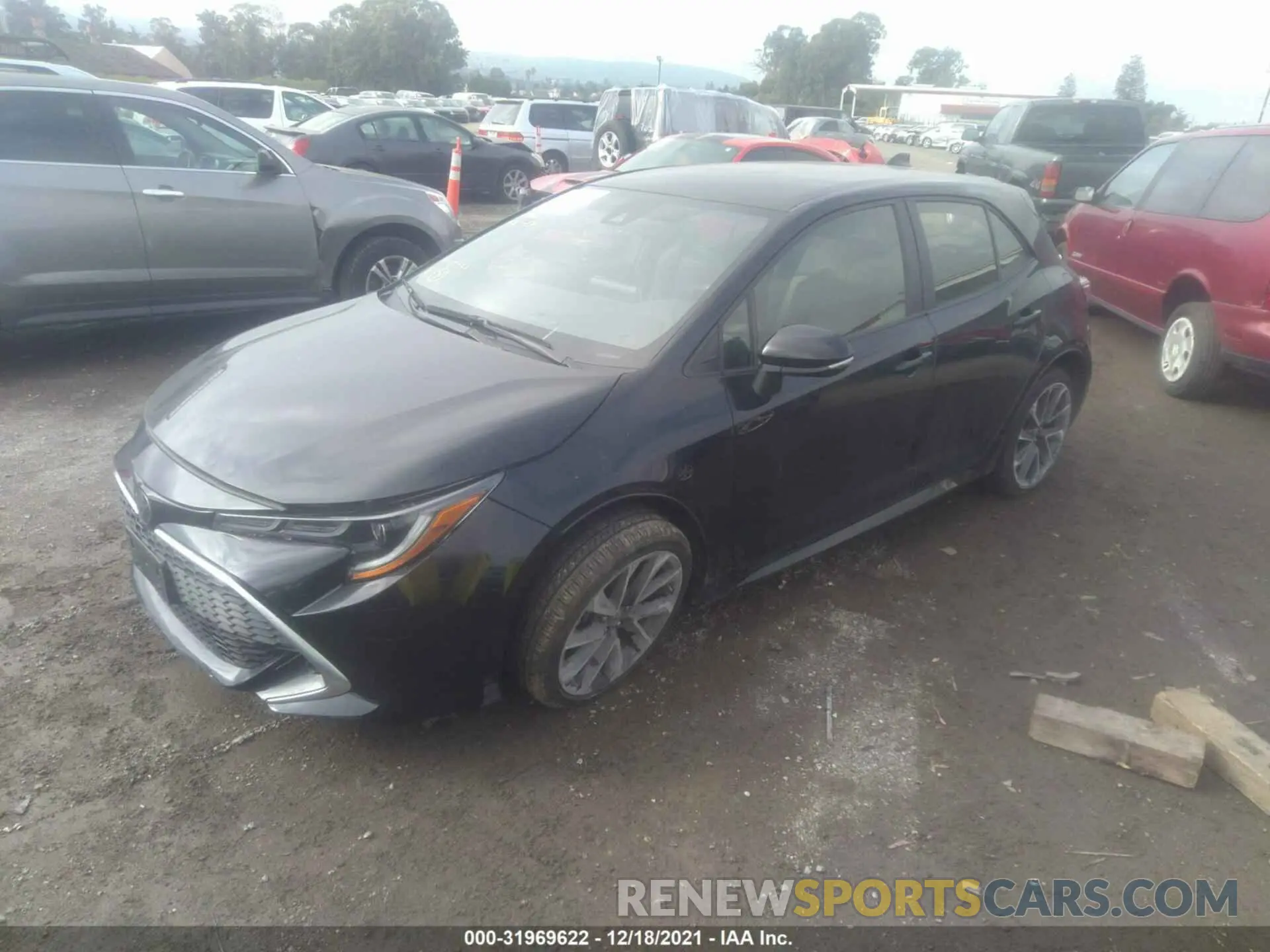 2 fotografías del automóvil dañado JTNC4RBE1L3085508 TOYOTA COROLLA HATCHBACK 2020