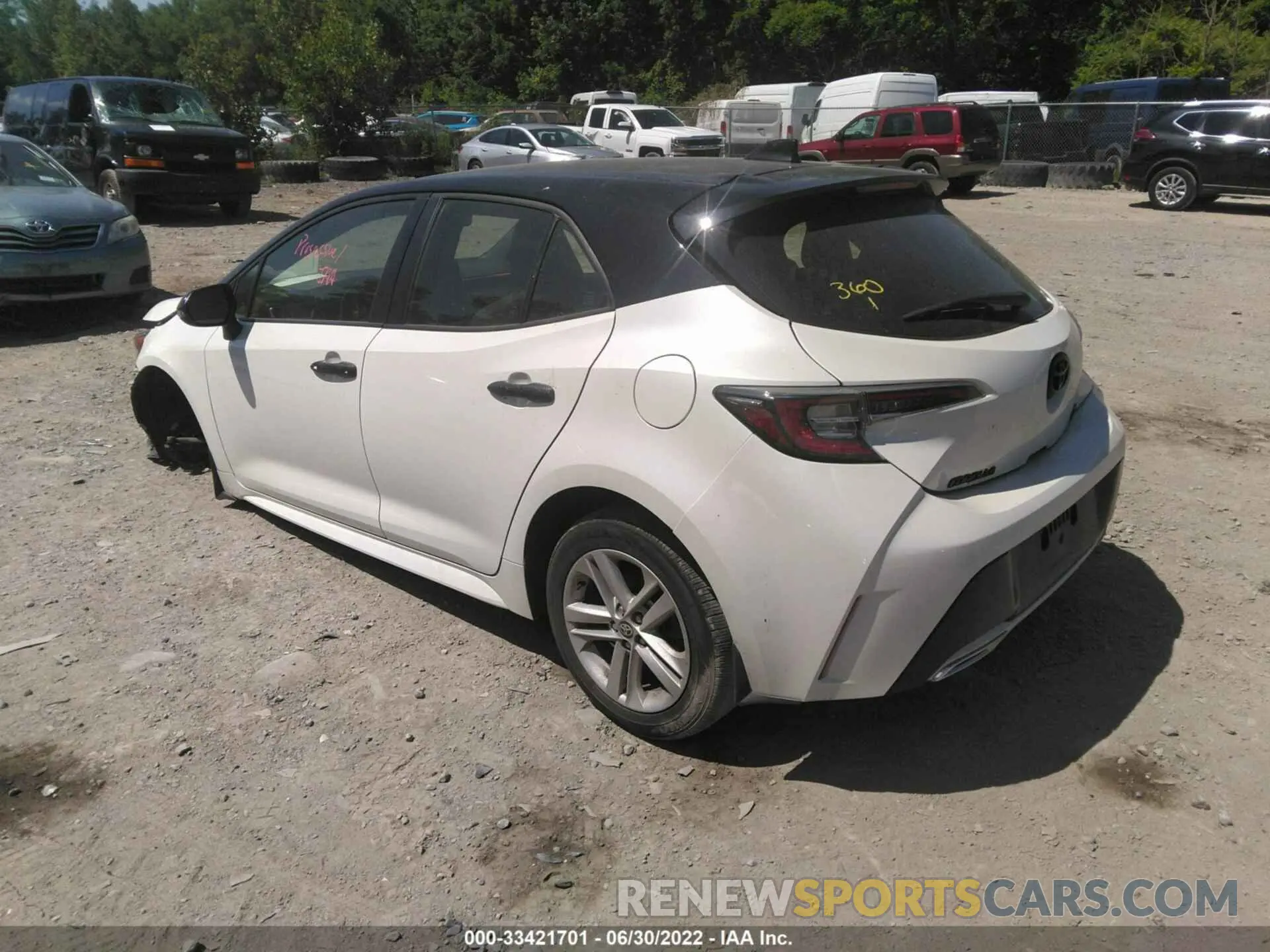 3 fotografías del automóvil dañado JTND4RBE7L3100503 TOYOTA COROLLA HATCHBACK 2020