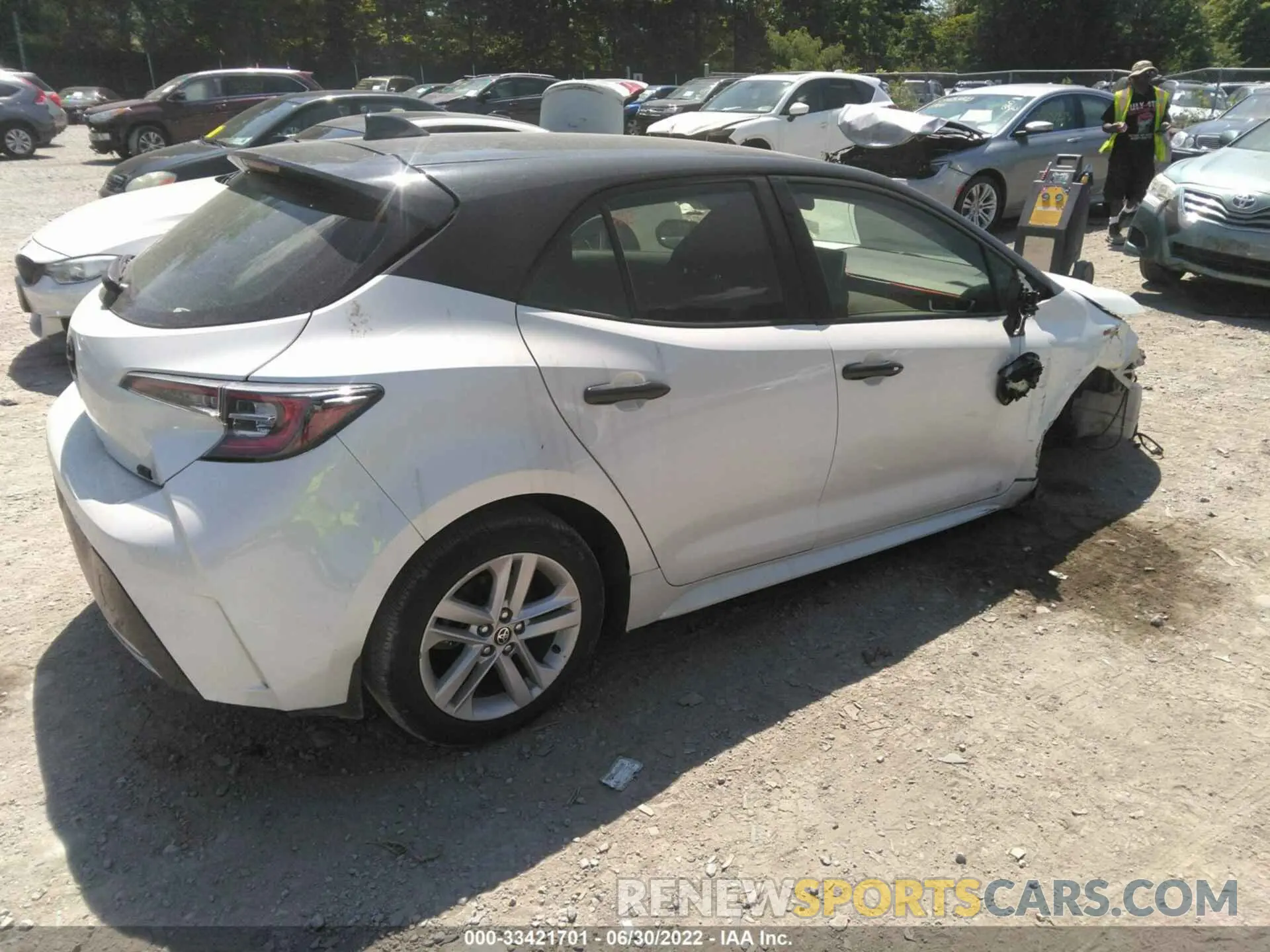 4 fotografías del automóvil dañado JTND4RBE7L3100503 TOYOTA COROLLA HATCHBACK 2020