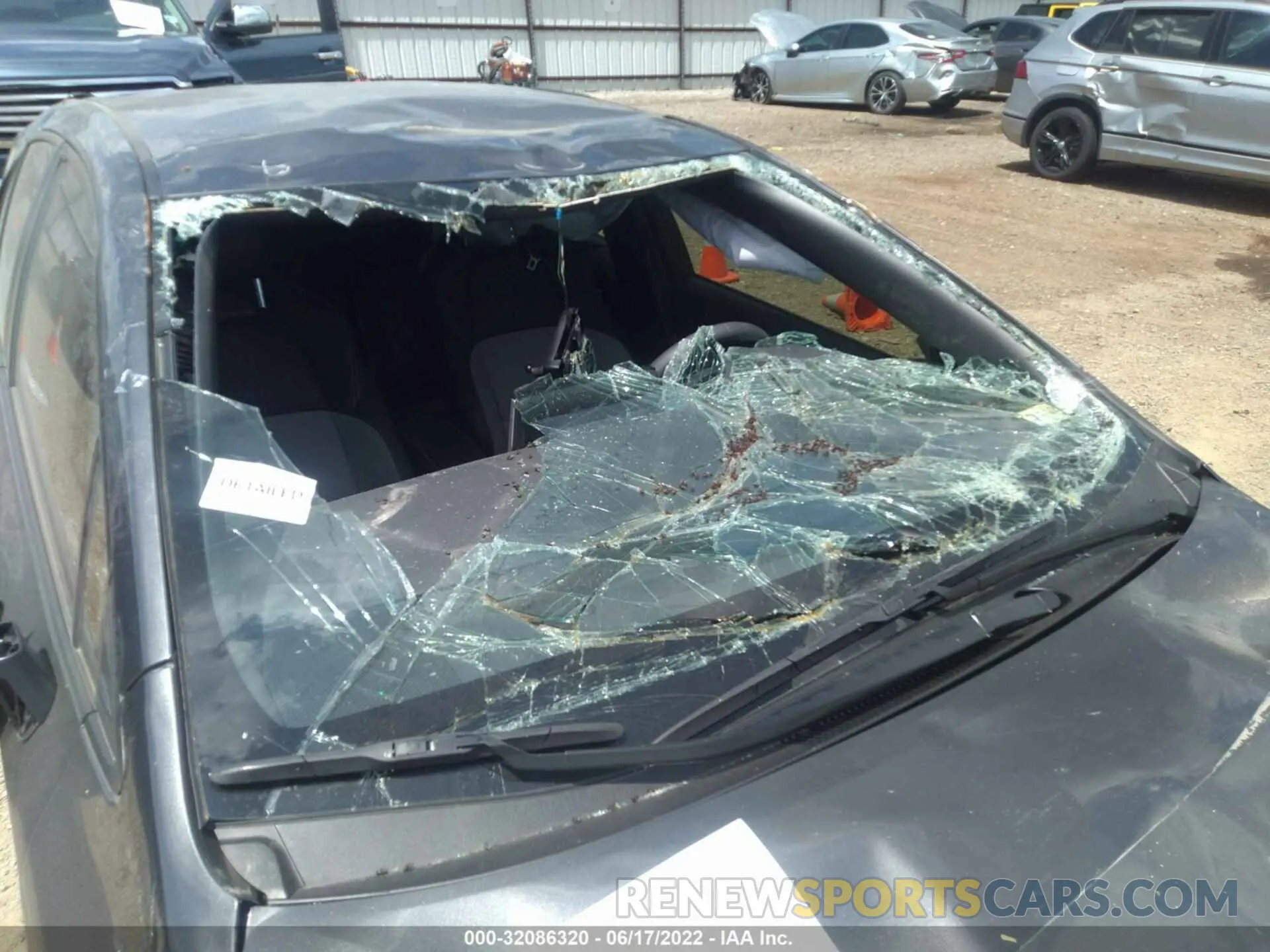 11 fotografías del automóvil dañado JTNA4MBE3M3140066 TOYOTA COROLLA HATCHBACK 2021