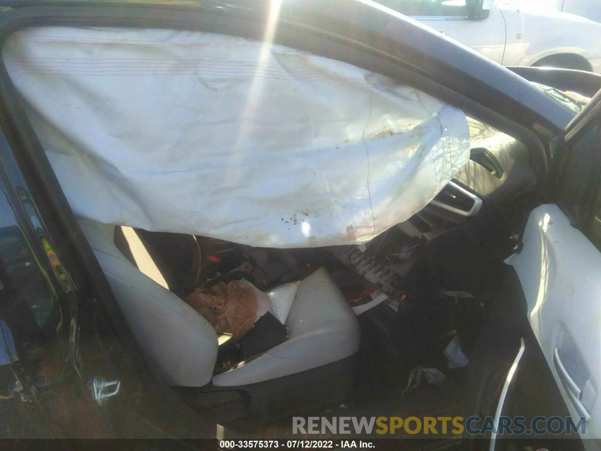 5 fotografías del automóvil dañado JTNA4MBE6M3111290 TOYOTA COROLLA HATCHBACK 2021