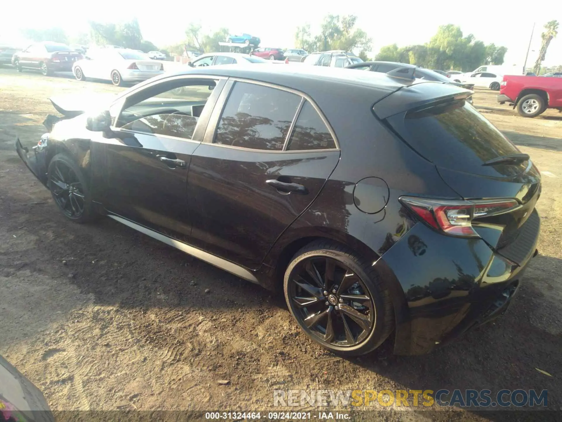 3 fotografías del automóvil dañado JTND4MBE5M3145184 TOYOTA COROLLA HATCHBACK 2021