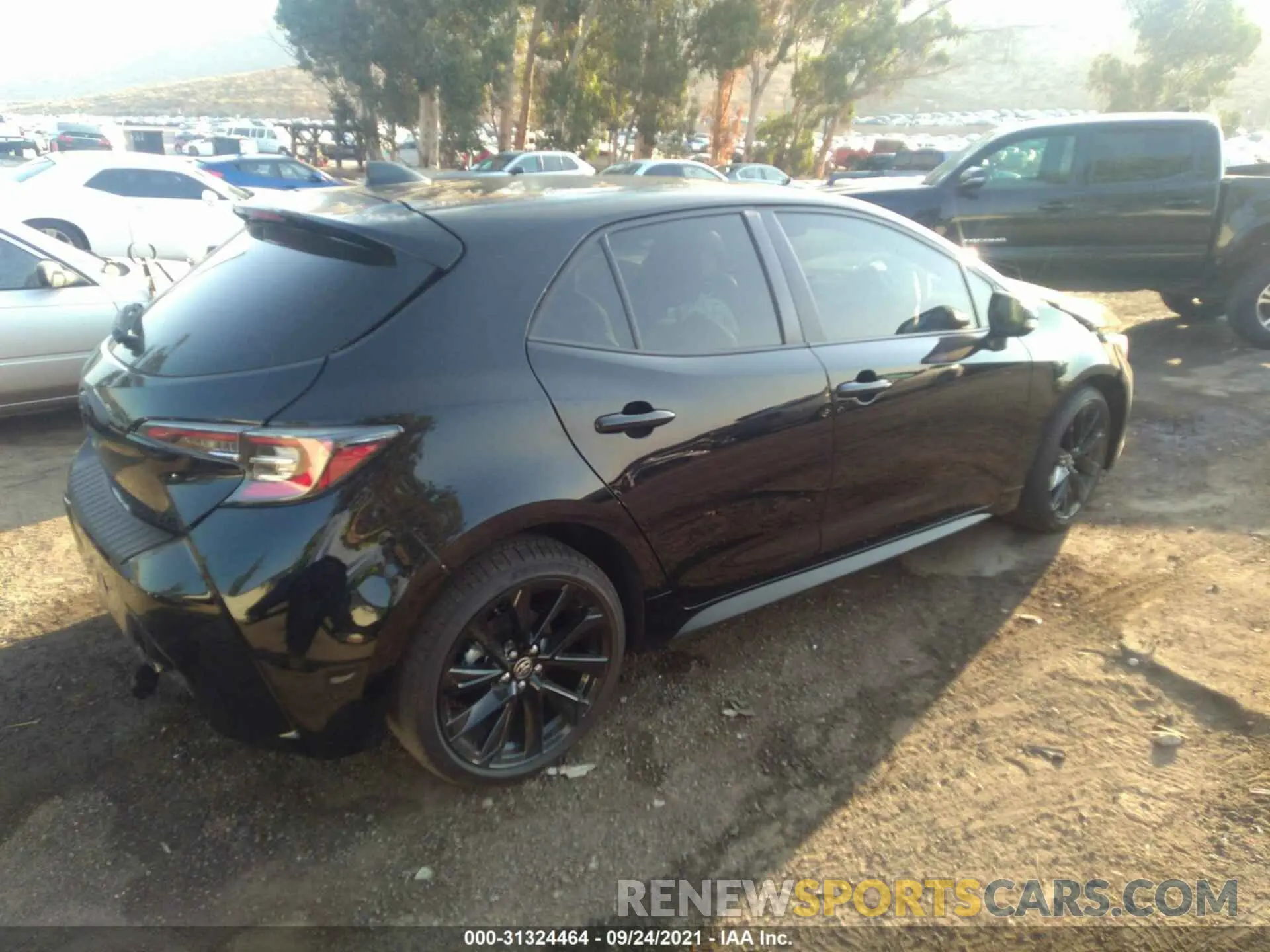 4 fotografías del automóvil dañado JTND4MBE5M3145184 TOYOTA COROLLA HATCHBACK 2021