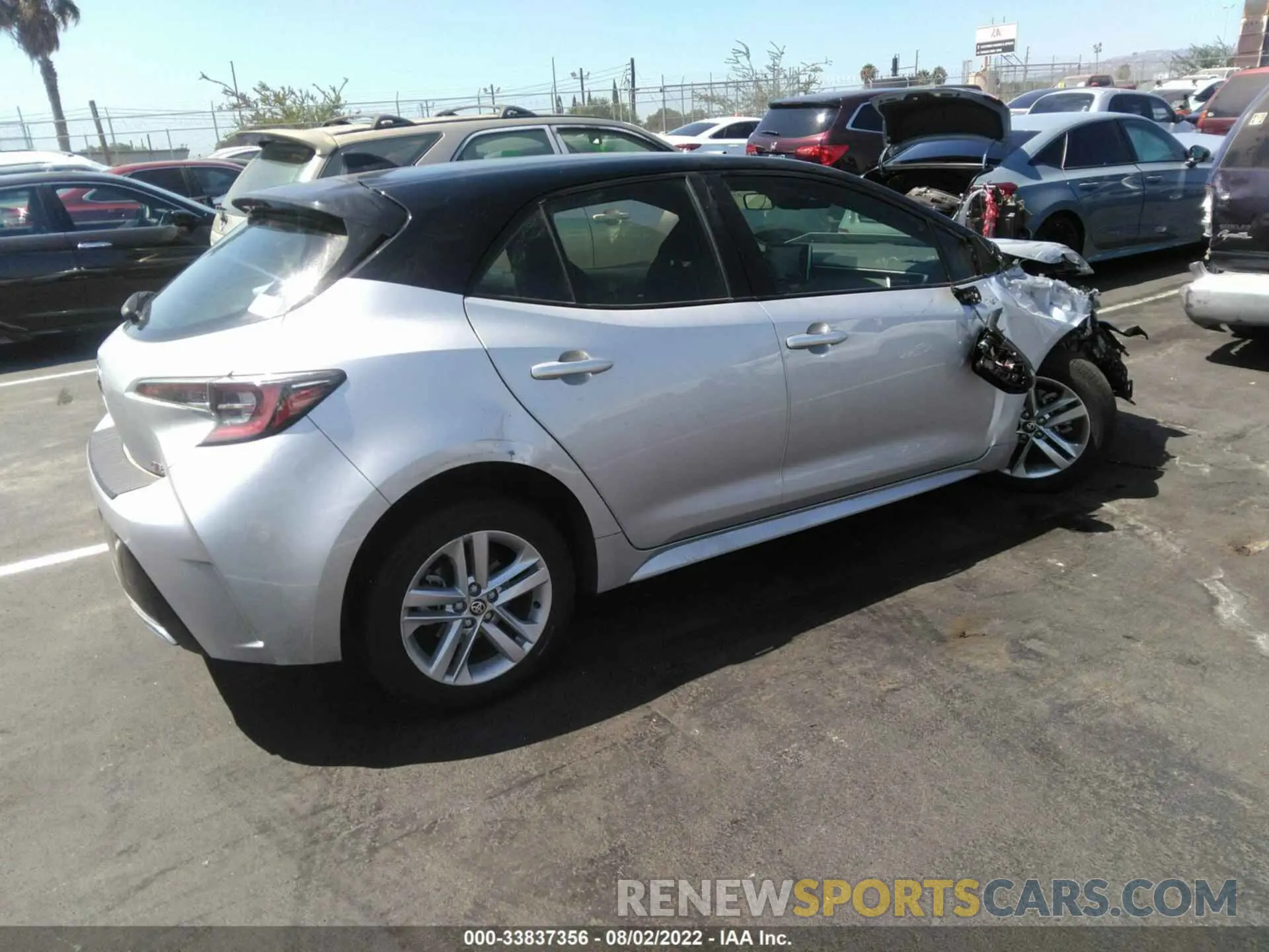 4 fotografías del automóvil dañado JTND4MBE7M3125650 TOYOTA COROLLA HATCHBACK 2021