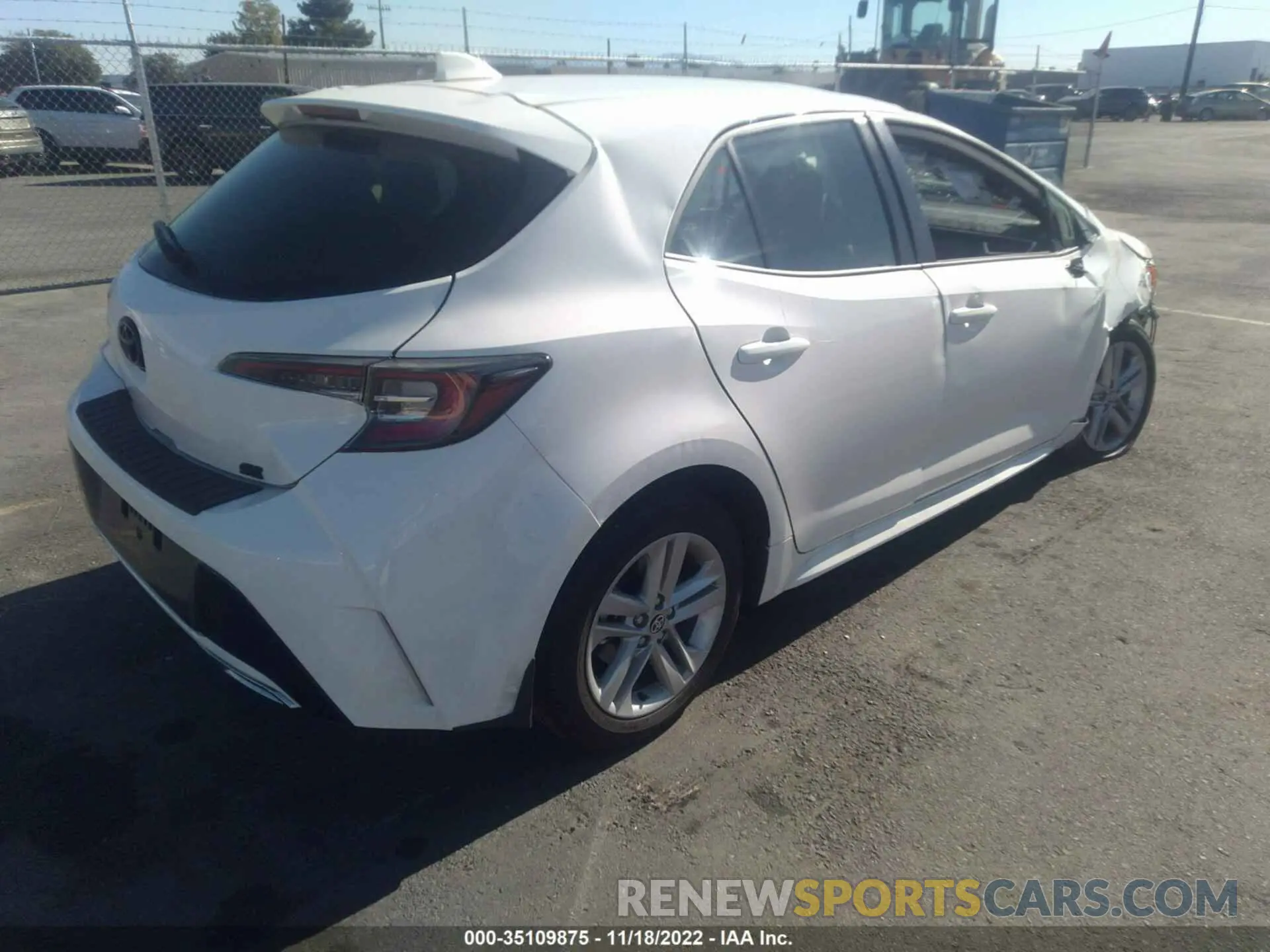 4 fotografías del automóvil dañado JTND4MBE3N3185622 TOYOTA COROLLA HATCHBACK 2022