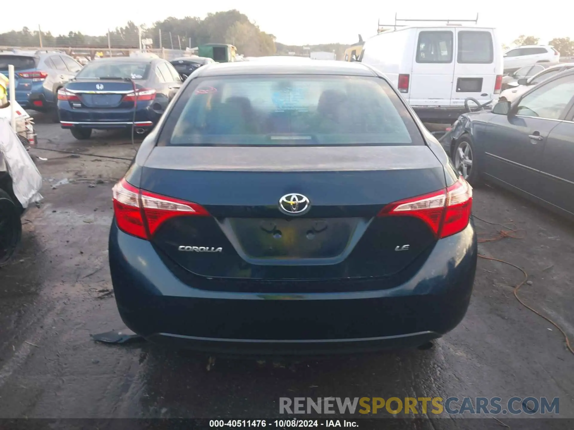 16 fotografías del automóvil dañado 5YFBURHE5KP949666 TOYOTA COROLLA LE W/CONTINU 2019