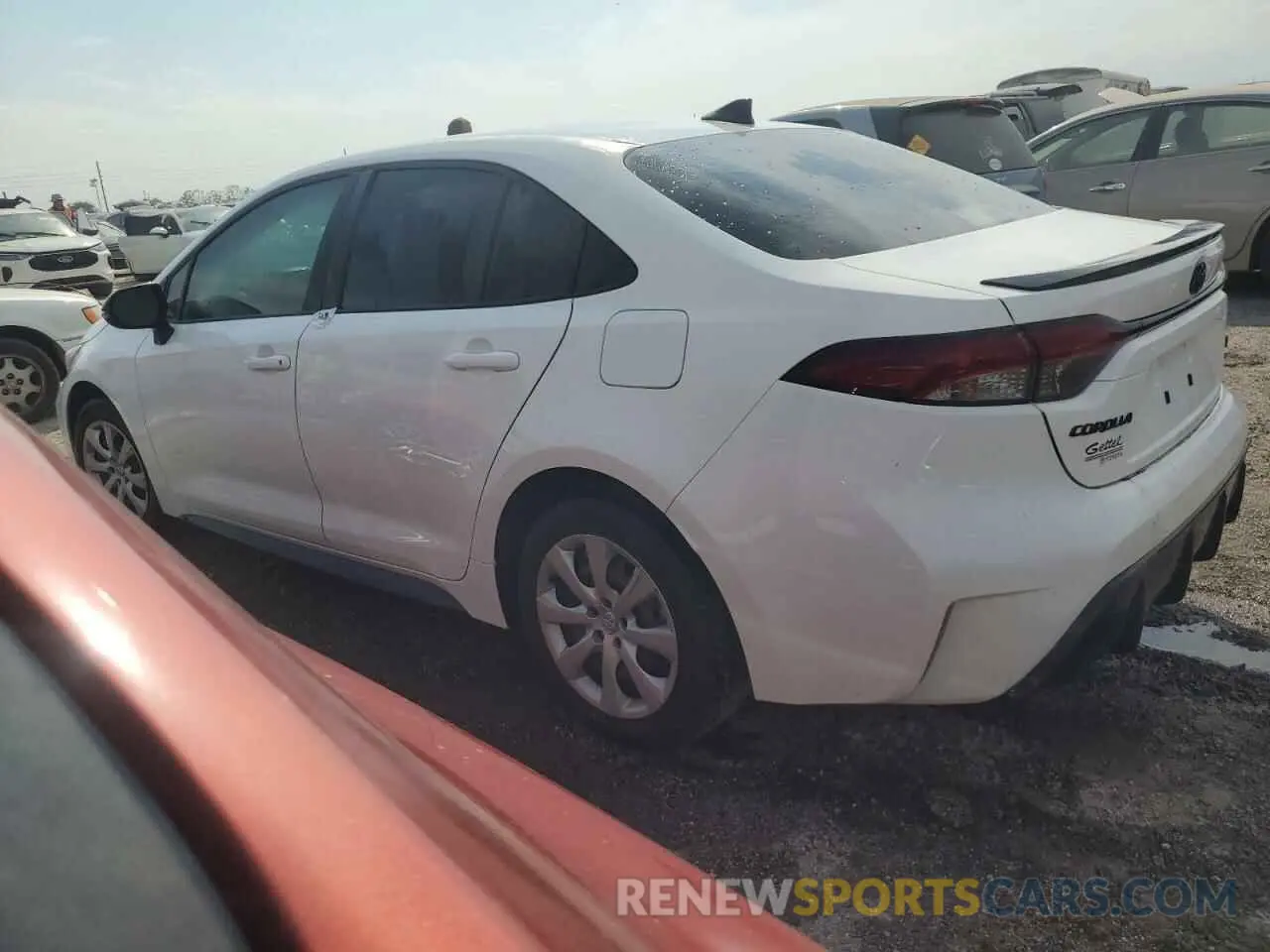 2 fotografías del automóvil dañado 5YFB4MCEXRP207123 TOYOTA COROLLA NI 2024