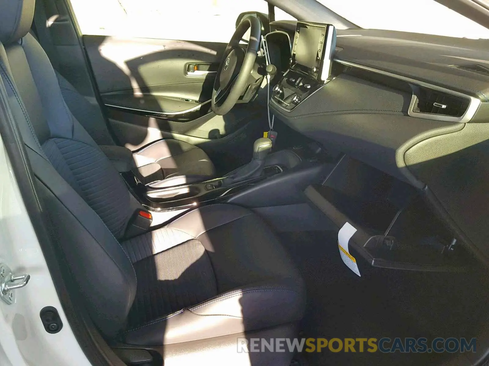5 fotografías del automóvil dañado JTDT4RCE1LJ020348 TOYOTA COROLLA XS 2020