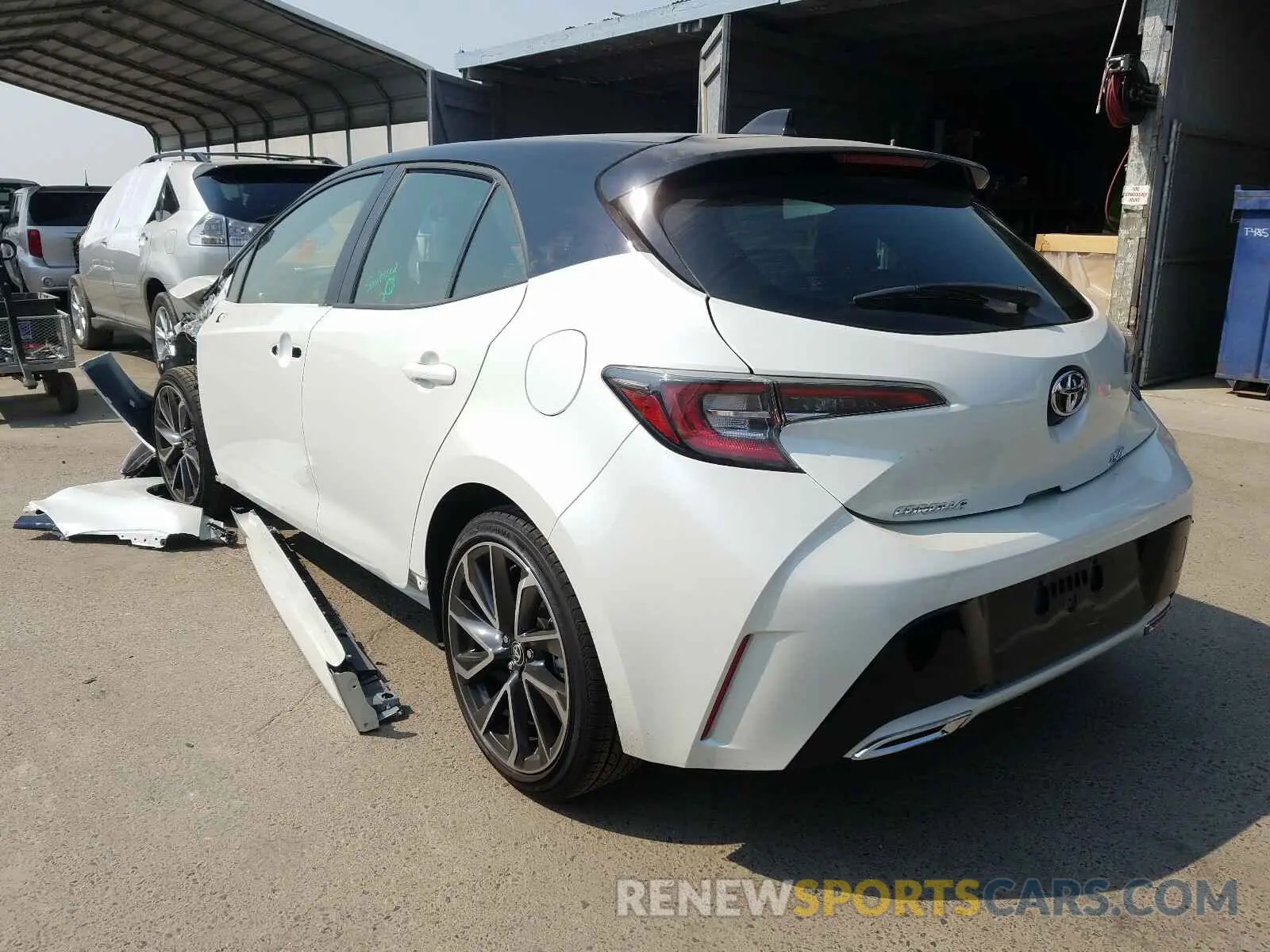 3 fotografías del automóvil dañado JTNC4RBE2L3103272 TOYOTA COROLLA XS 2020