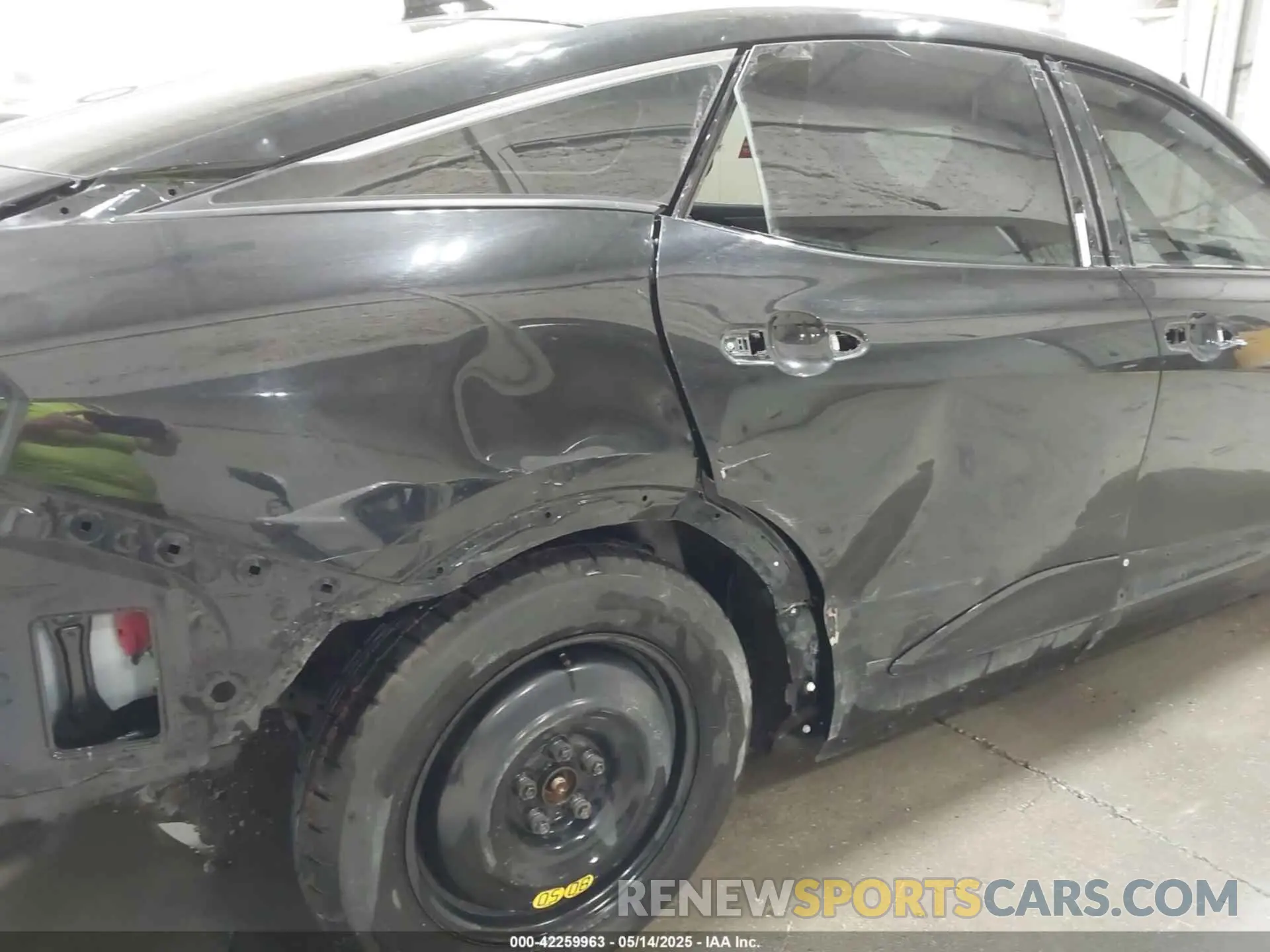 18 fotografías del automóvil dañado JTDAAAAF2P3010788 TOYOTA CROWN 2023