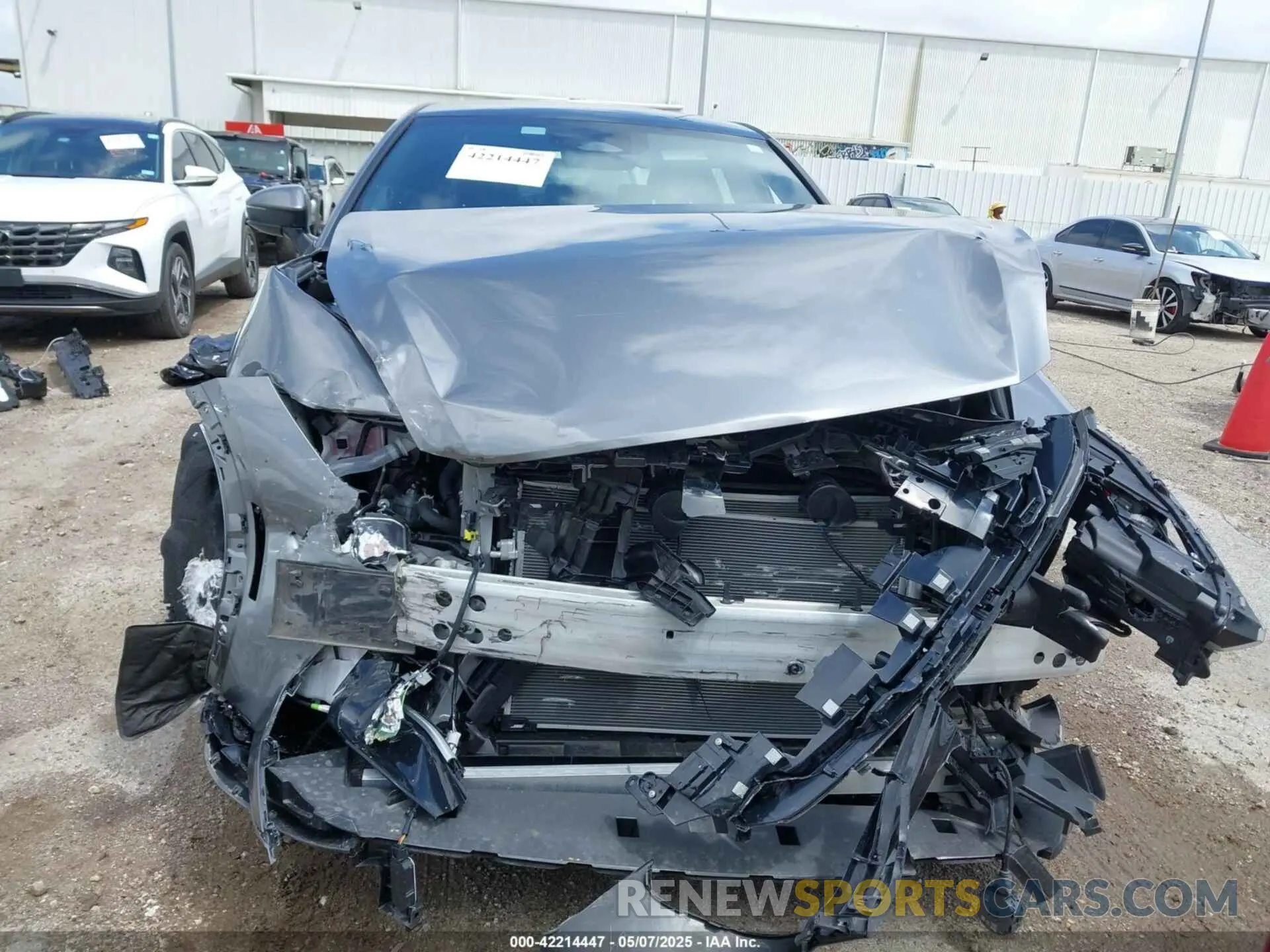 12 fotografías del automóvil dañado JTDAAAAF7P3016943 TOYOTA CROWN 2023