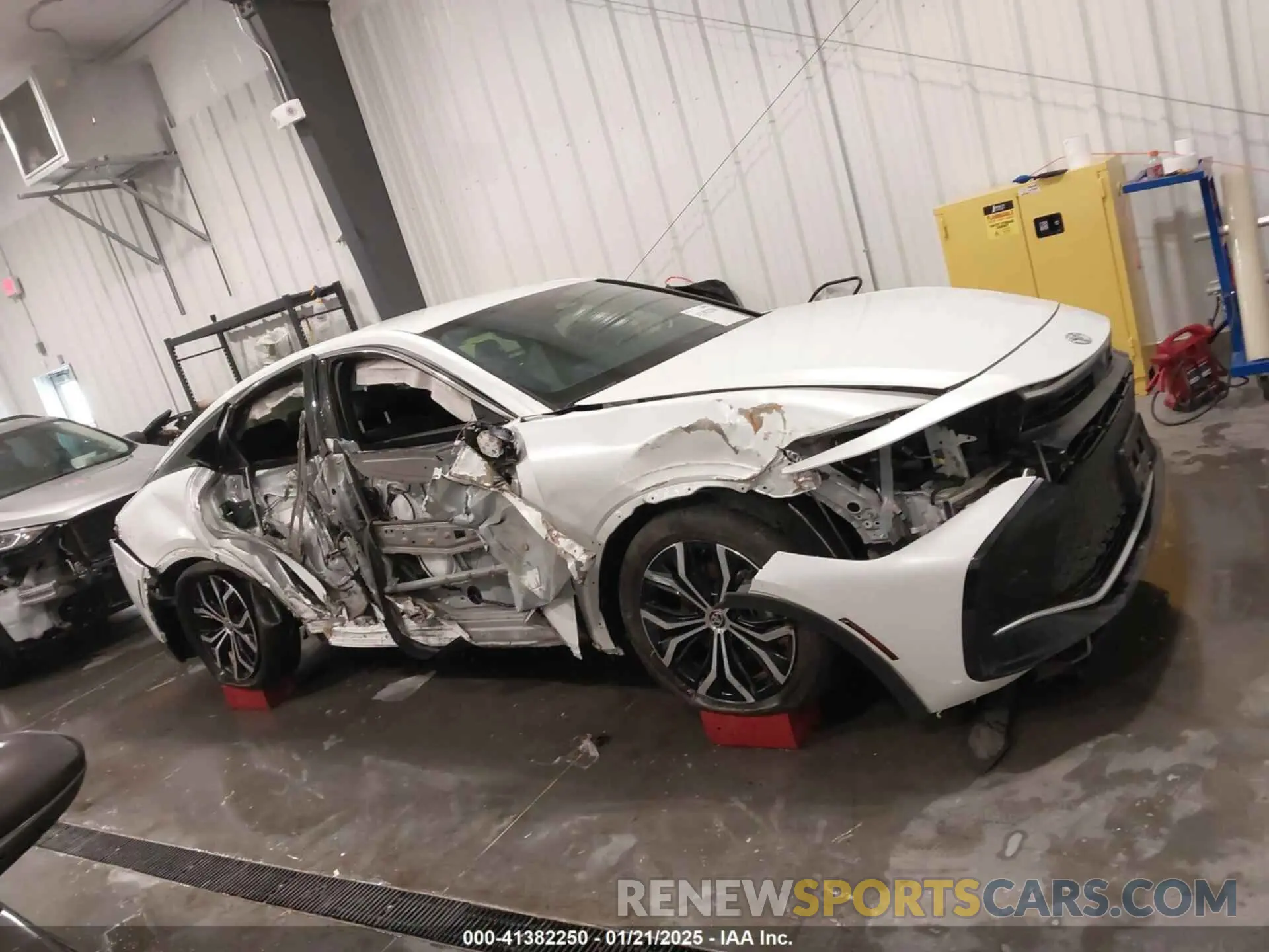 13 fotografías del automóvil dañado JTDAAAAF8P3012710 TOYOTA CROWN 2023
