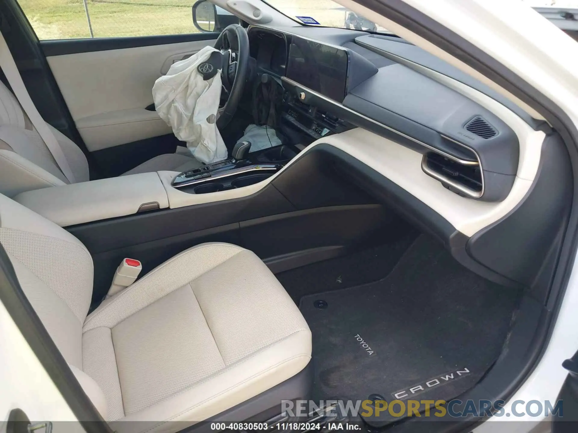 5 fotografías del automóvil dañado JTDAAAAF4R3018457 TOYOTA CROWN 2024