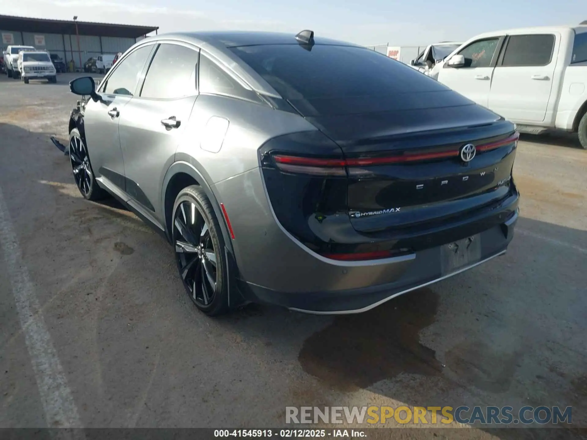 15 fotografías del automóvil dañado JTDAFAAF2R3006373 TOYOTA CROWN 2024