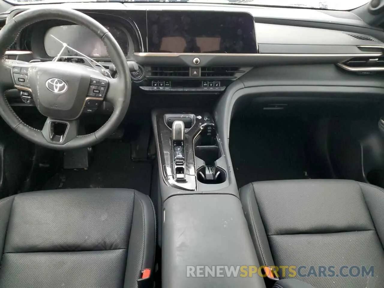 8 fotografías del automóvil dañado JTDAFAAF0R3008302 TOYOTA CROWN PLAT 2024