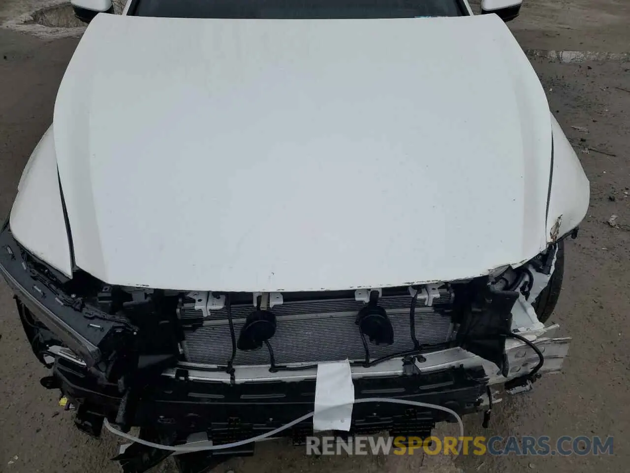 11 fotografías del automóvil dañado JTDAFAAF1R3005876 TOYOTA CROWN PLAT 2024