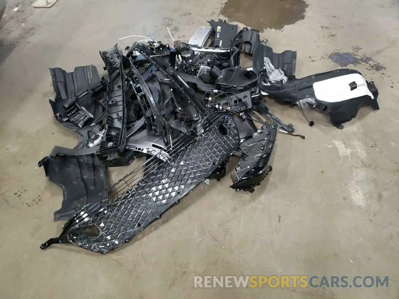12 fotografías del automóvil dañado JTDAFAAF2R3010004 TOYOTA CROWN PLAT 2024