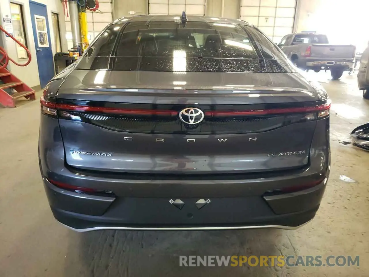 6 fotografías del automóvil dañado JTDAFAAF2R3010004 TOYOTA CROWN PLAT 2024