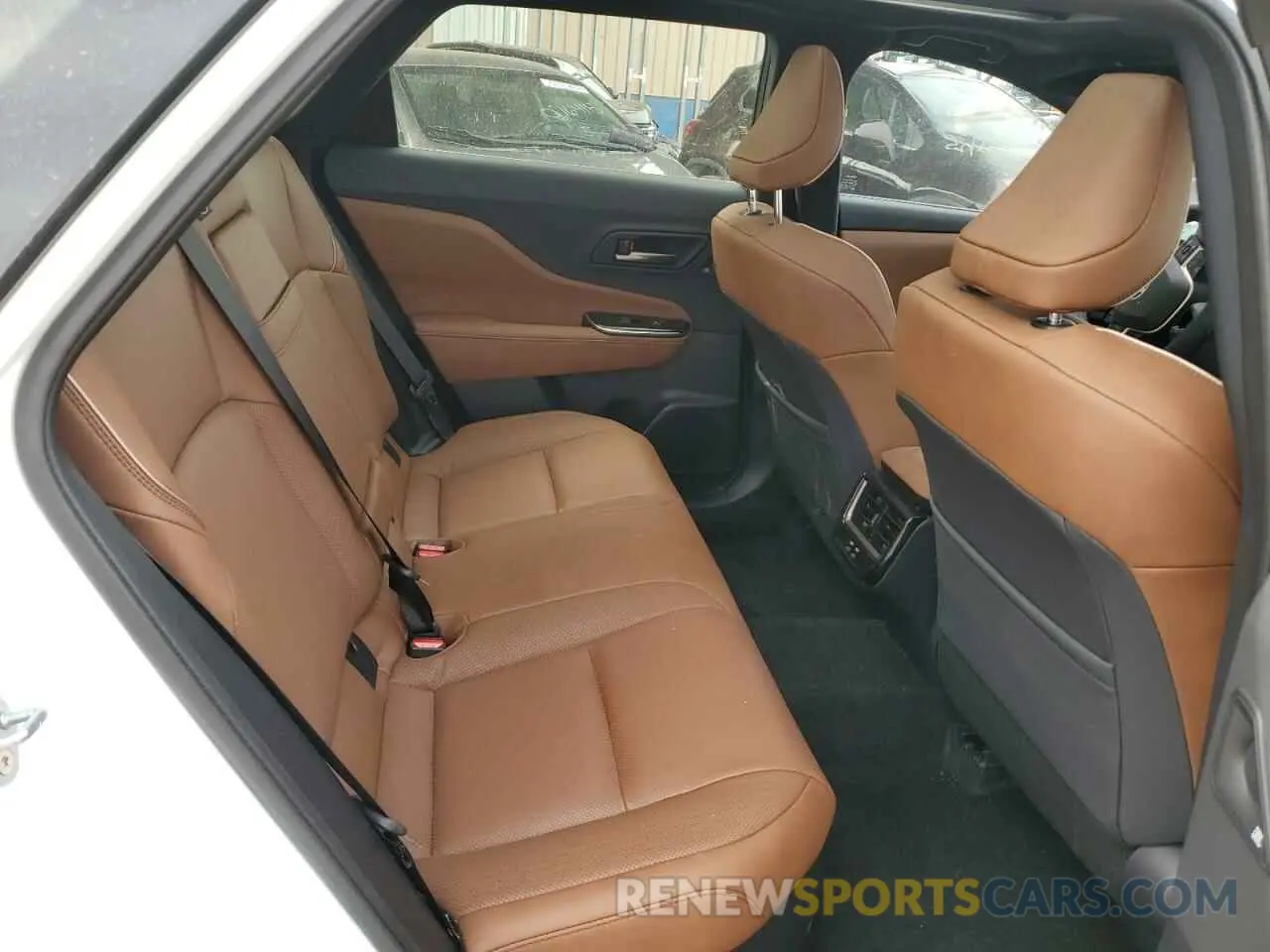 11 fotografías del automóvil dañado JTDACAAJ6S3011708 TOYOTA CROWN SIGN 2025