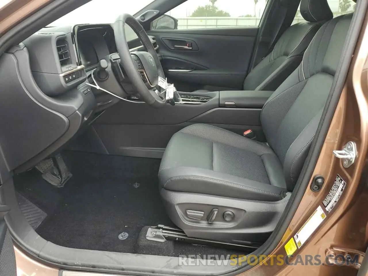 7 fotografías del automóvil dañado JTDACAAJ9S3003313 TOYOTA CROWN SIGN 2025