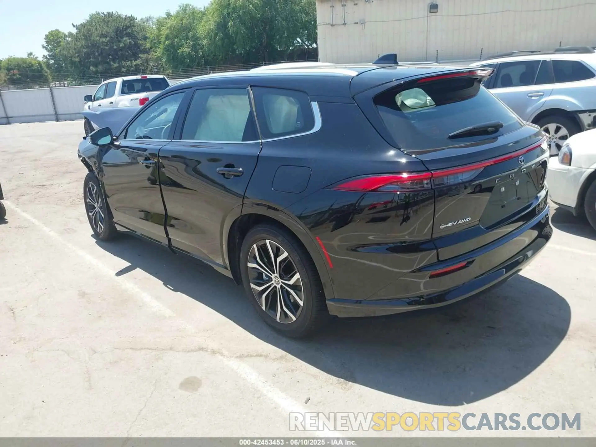 3 fotografías del automóvil dañado JTDACAAJ4S3013344 TOYOTA CROWN SIGNIA 2025