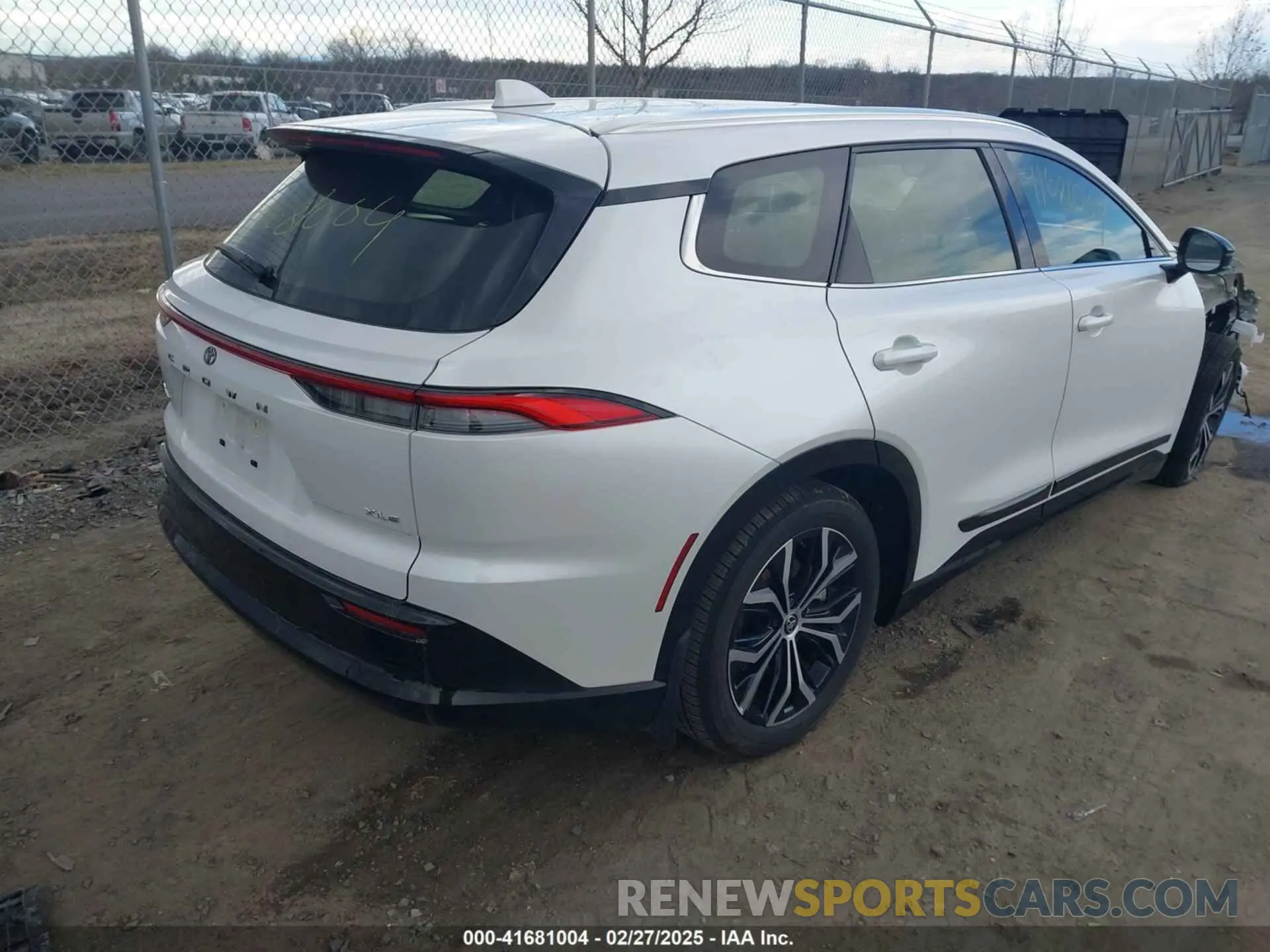 4 fotografías del automóvil dañado JTDACAAJ6S3008503 TOYOTA CROWN SIGNIA 2025