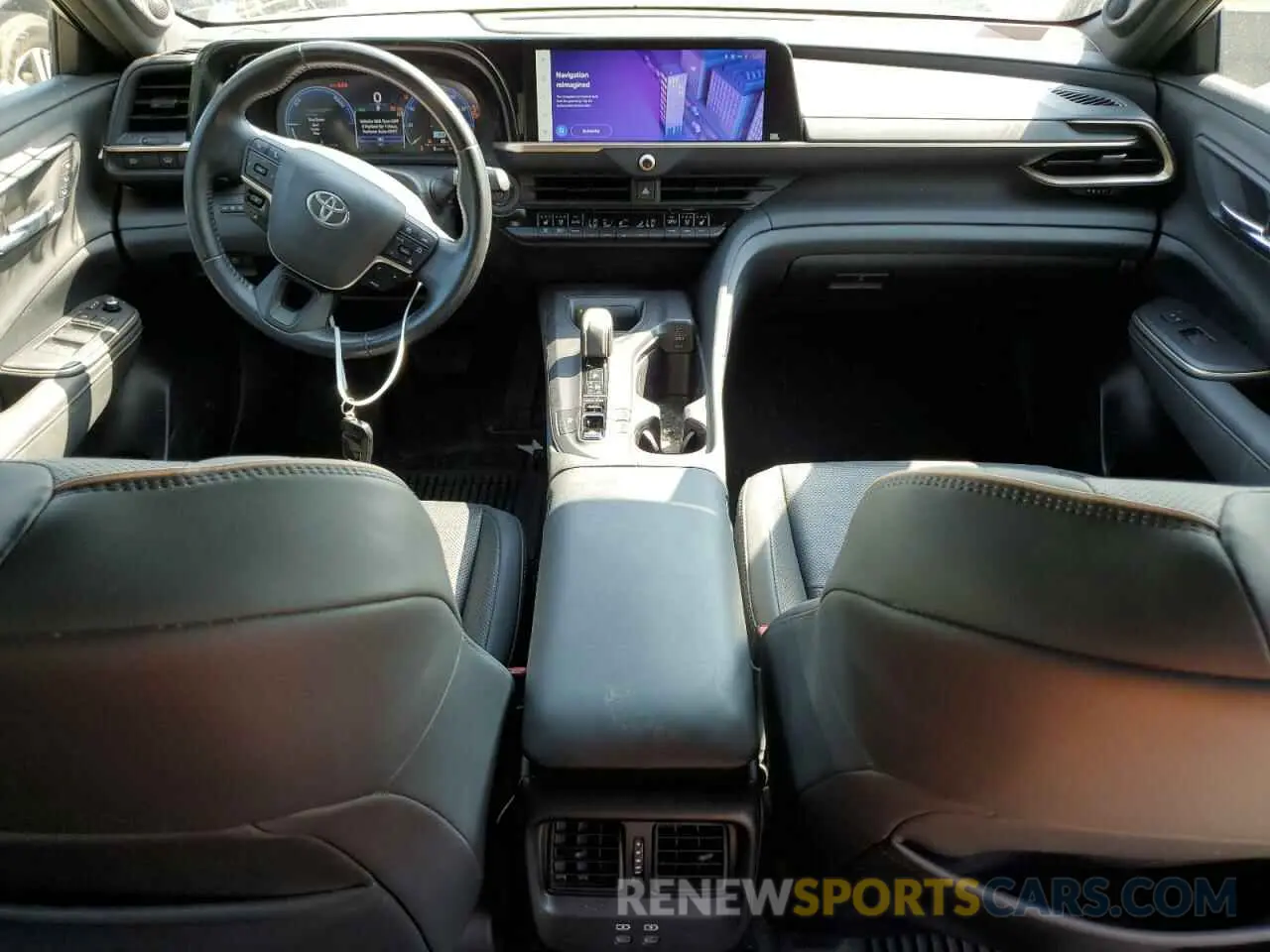 8 fotografías del automóvil dañado JTDAAAAF4P3005446 TOYOTA CROWN XLE 2023