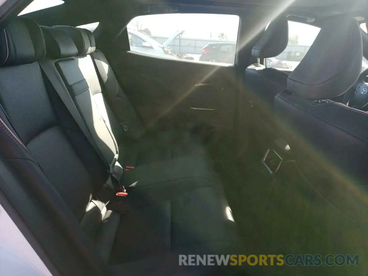 11 fotografías del automóvil dañado JTDAAAAF2R3021731 TOYOTA CROWN XLE 2024