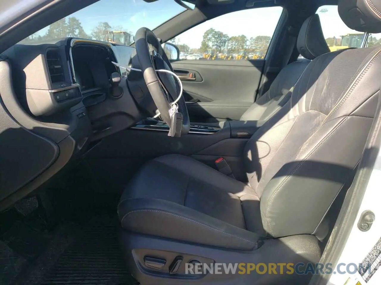7 fotografías del automóvil dañado JTDAAAAF2R3021731 TOYOTA CROWN XLE 2024