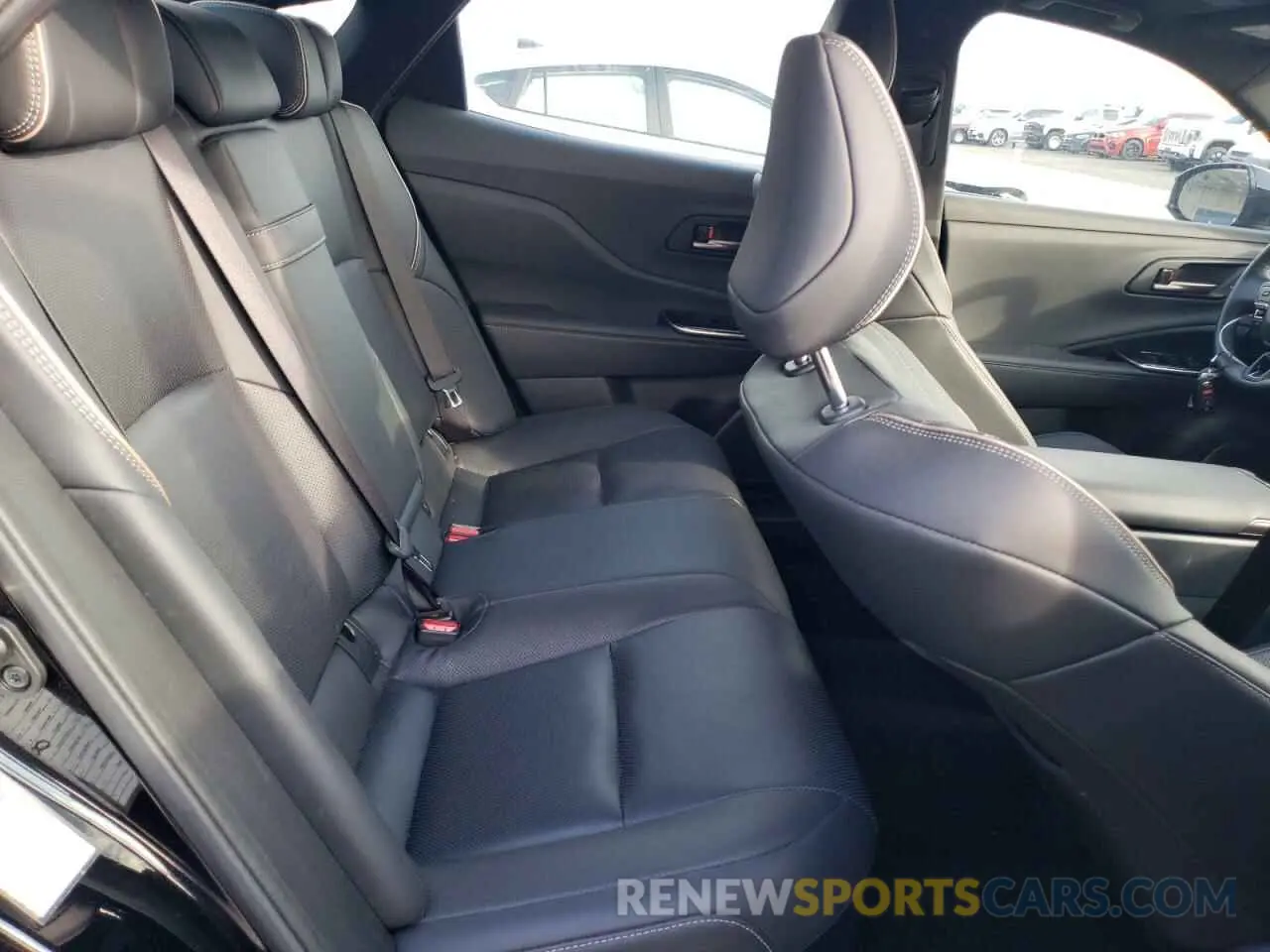 10 fotografías del automóvil dañado JTDAAAAF3R3029871 TOYOTA CROWN XLE 2024