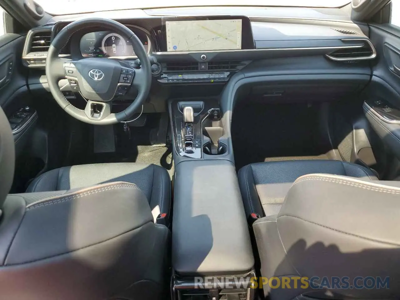 8 fotografías del automóvil dañado JTDAAAAF5R3019505 TOYOTA CROWN XLE 2024