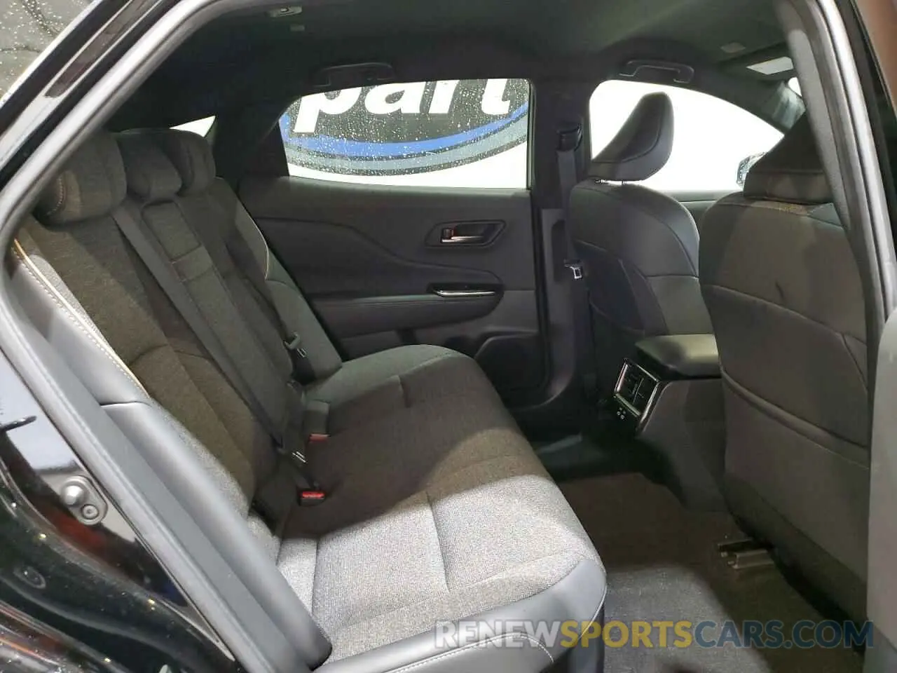10 fotografías del automóvil dañado JTDAAAAF6R3026463 TOYOTA CROWN XLE 2024