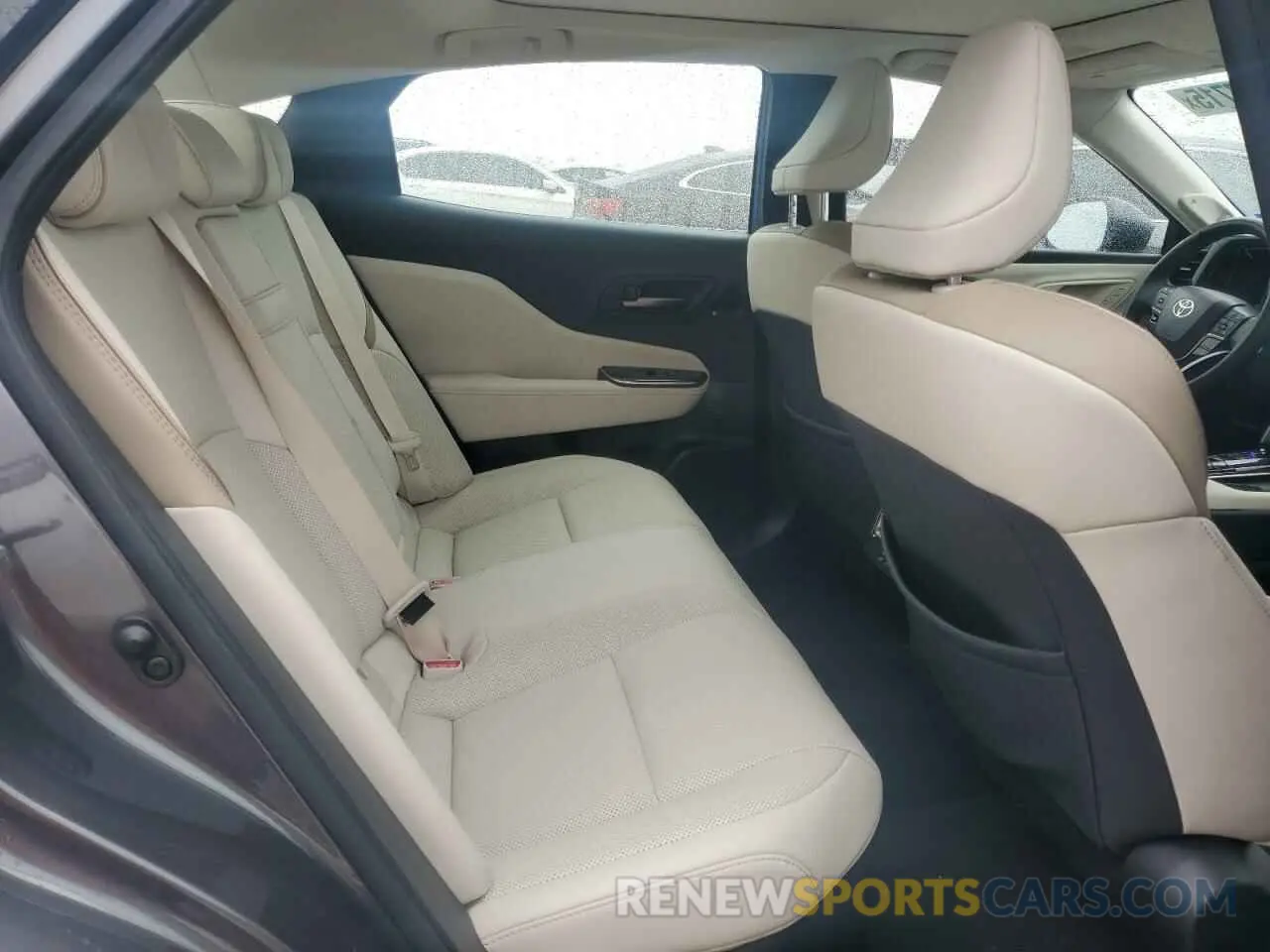 10 fotografías del automóvil dañado JTDAAAAF8R3029462 TOYOTA CROWN XLE 2024
