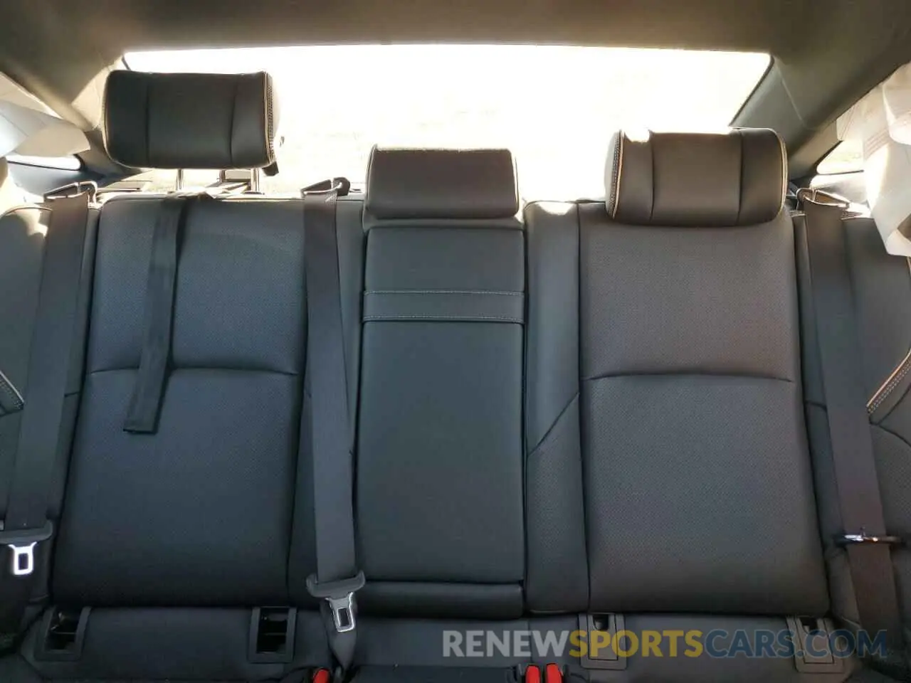 10 fotografías del automóvil dañado JTDAAAAF7S3034111 TOYOTA CROWN XLE 2025