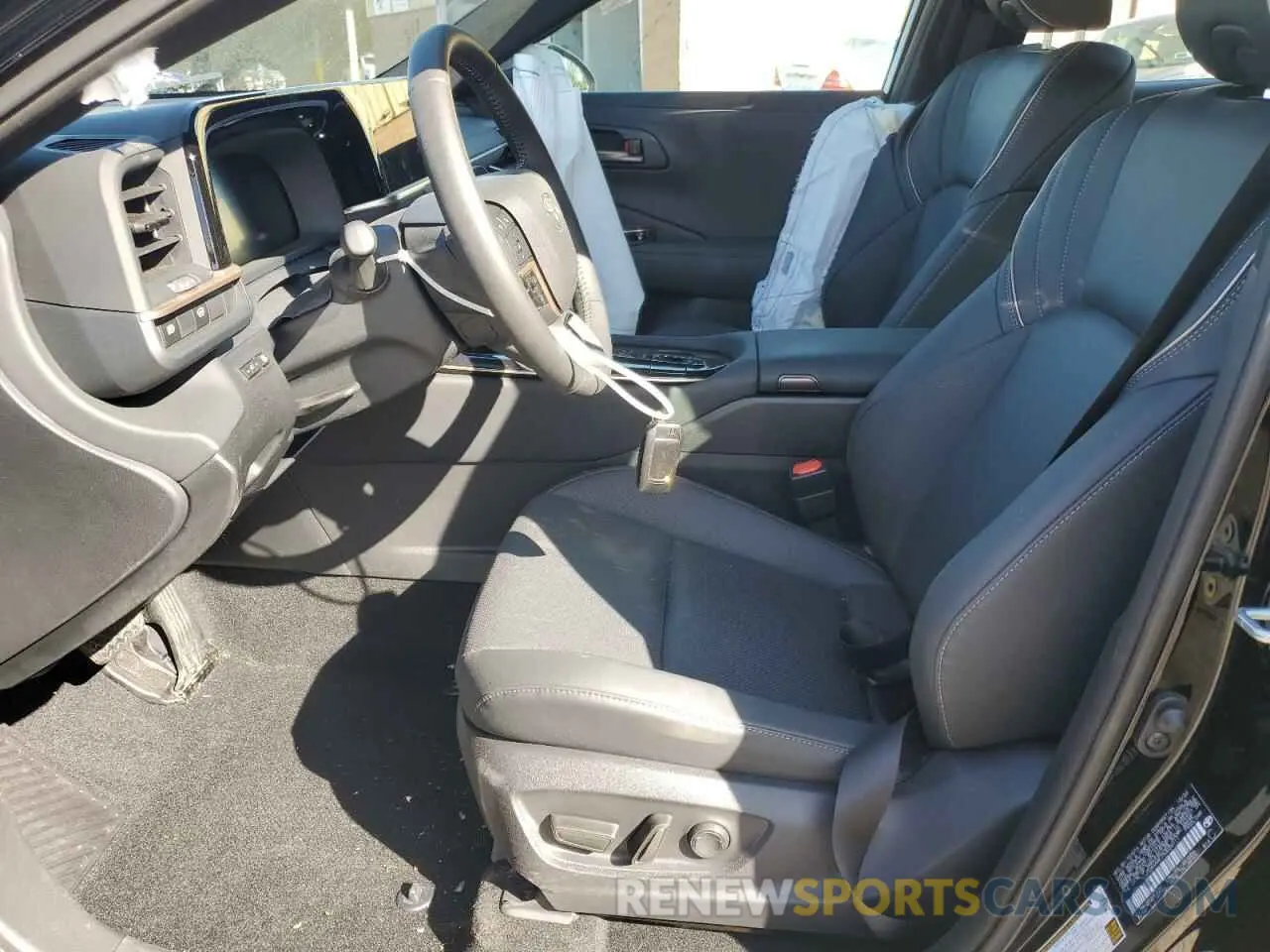 7 fotografías del automóvil dañado JTDAAAAF7S3034111 TOYOTA CROWN XLE 2025