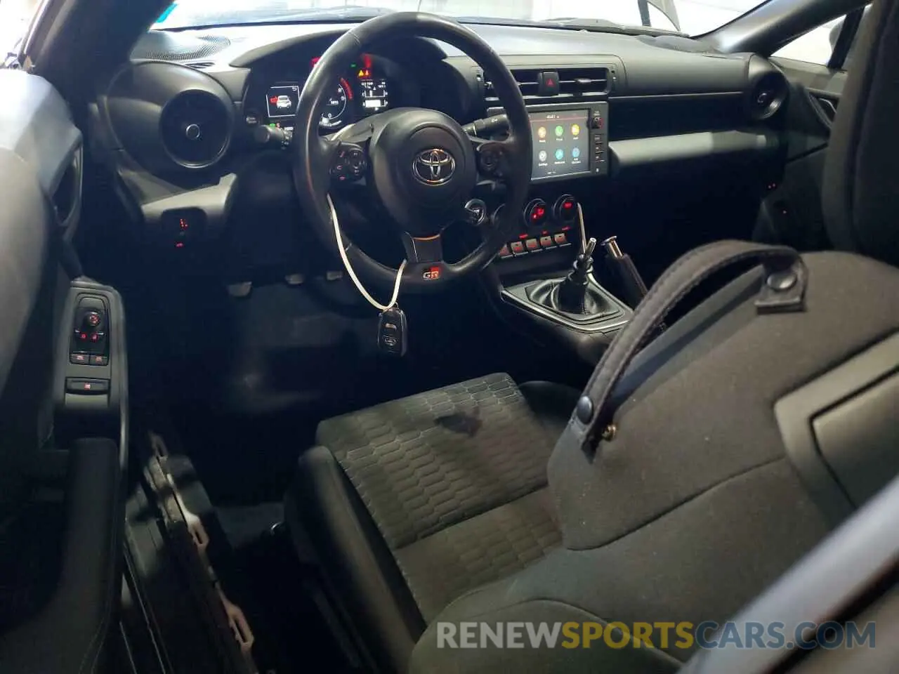 8 fotografías del automóvil dañado JF1ZNBB17P9750551 TOYOTA GR 86 2023