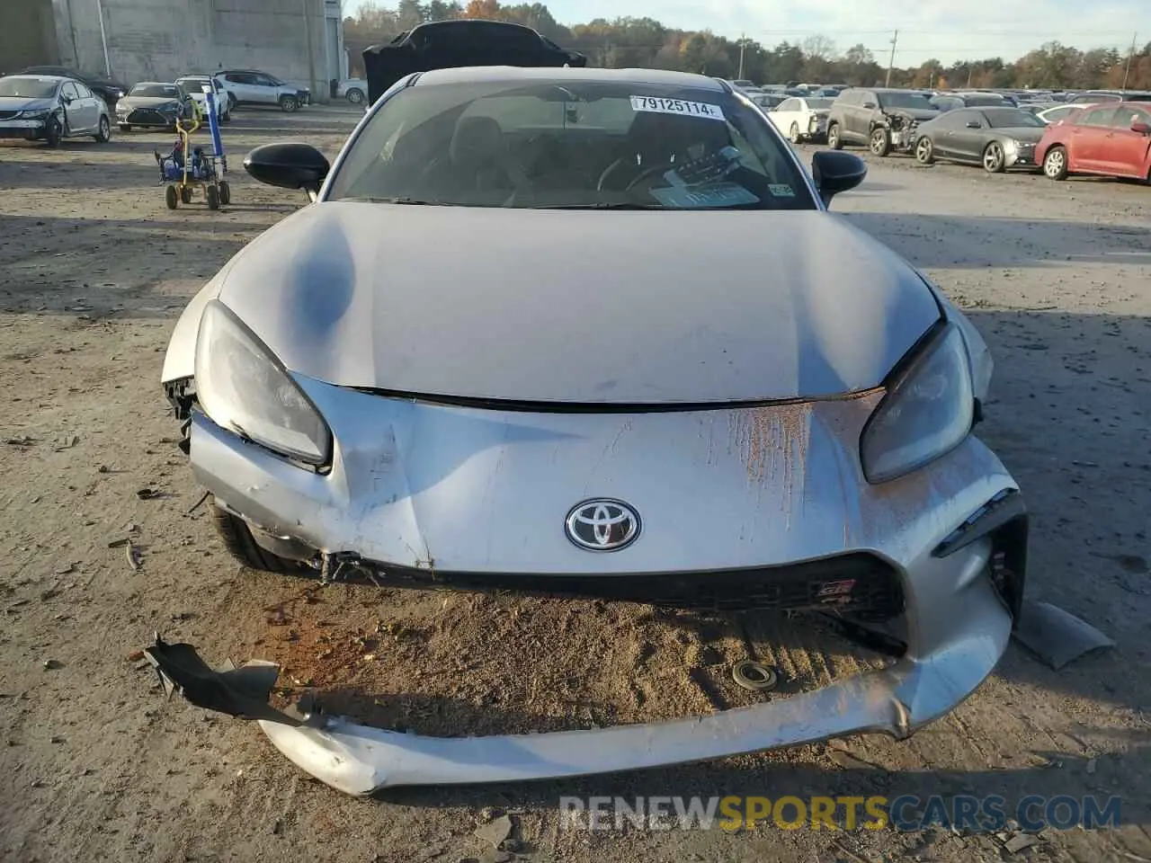 5 fotografías del automóvil dañado JF1ZNBE12N9754001 TOYOTA GR 86 PREM 2022
