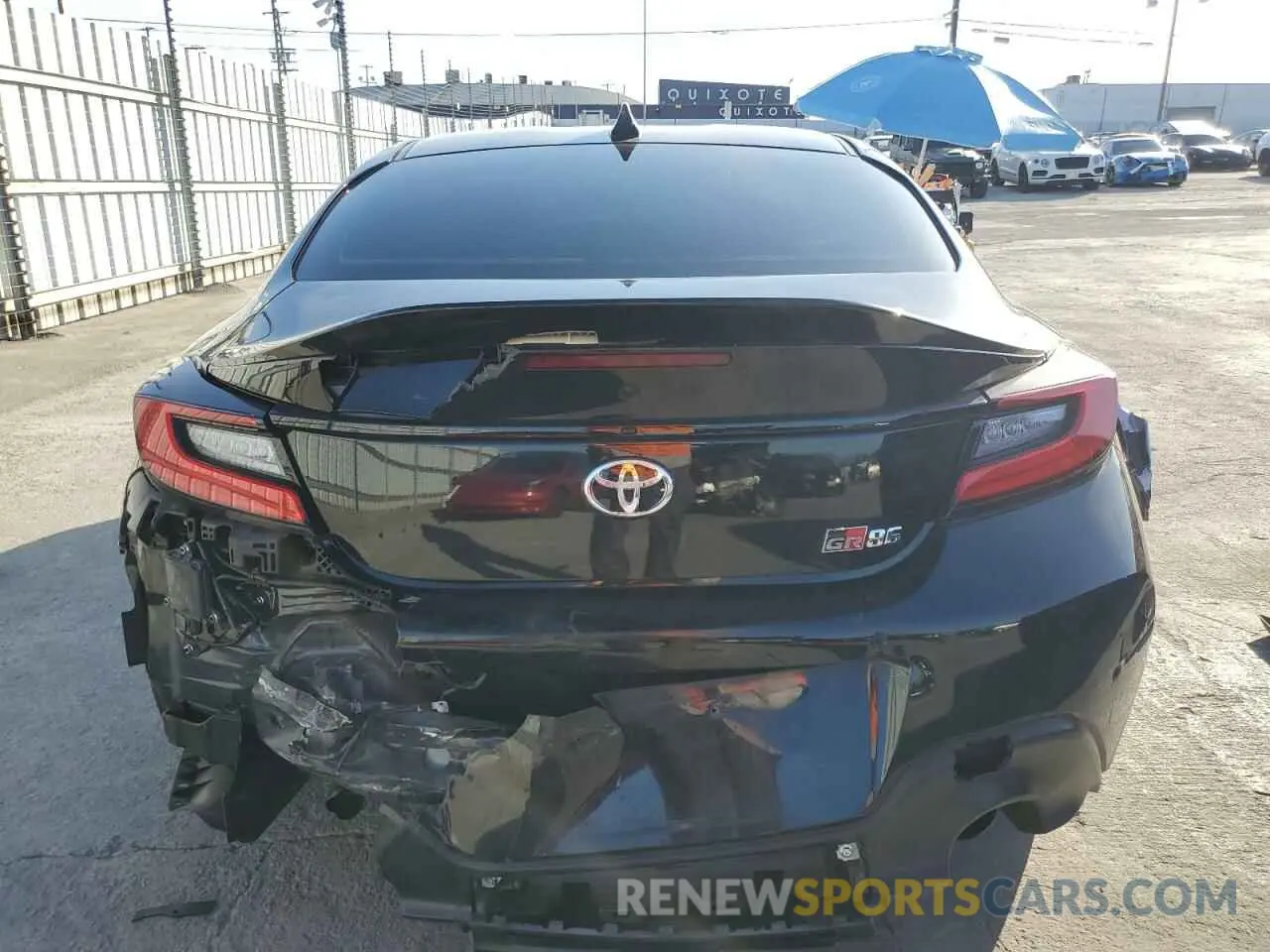 6 fotografías del automóvil dañado JF1ZNBF11N8753619 TOYOTA GR 86 PREM 2022