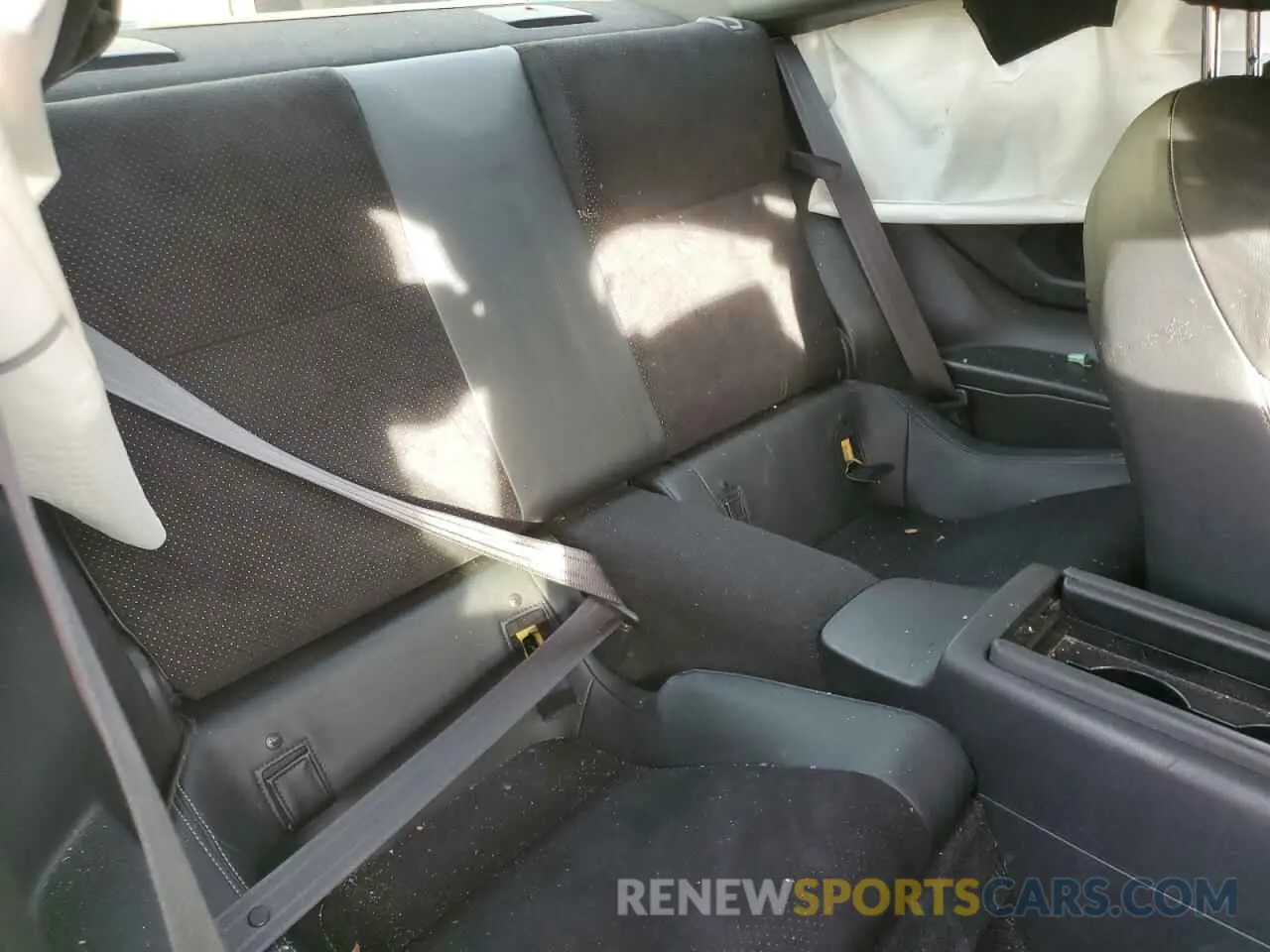 10 fotografías del automóvil dañado JF1ZNBF12N8758487 TOYOTA GR 86 PREM 2022